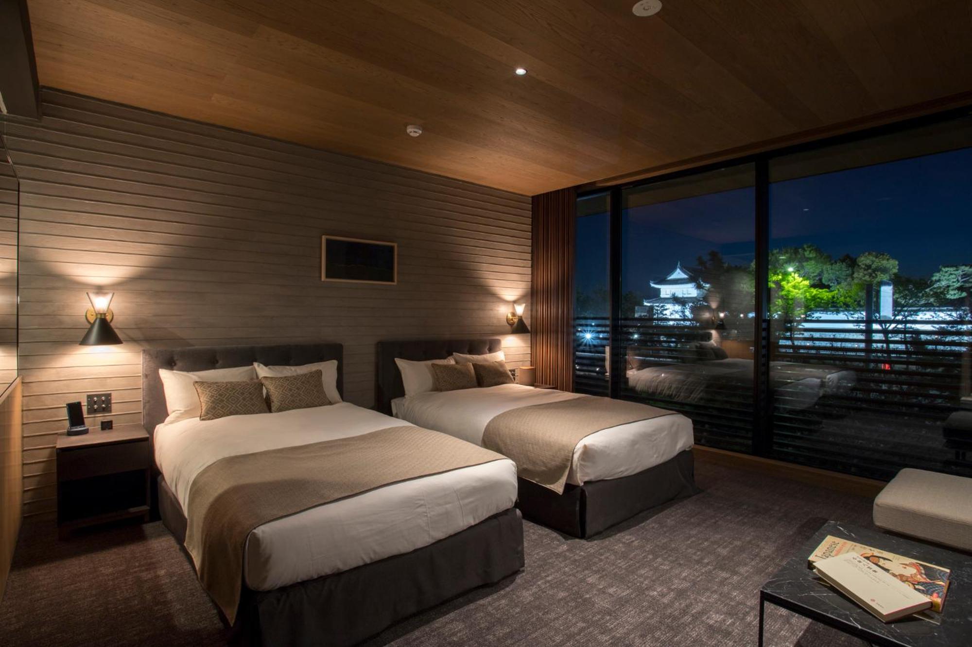 Deluxe Twin Room - Photo 11