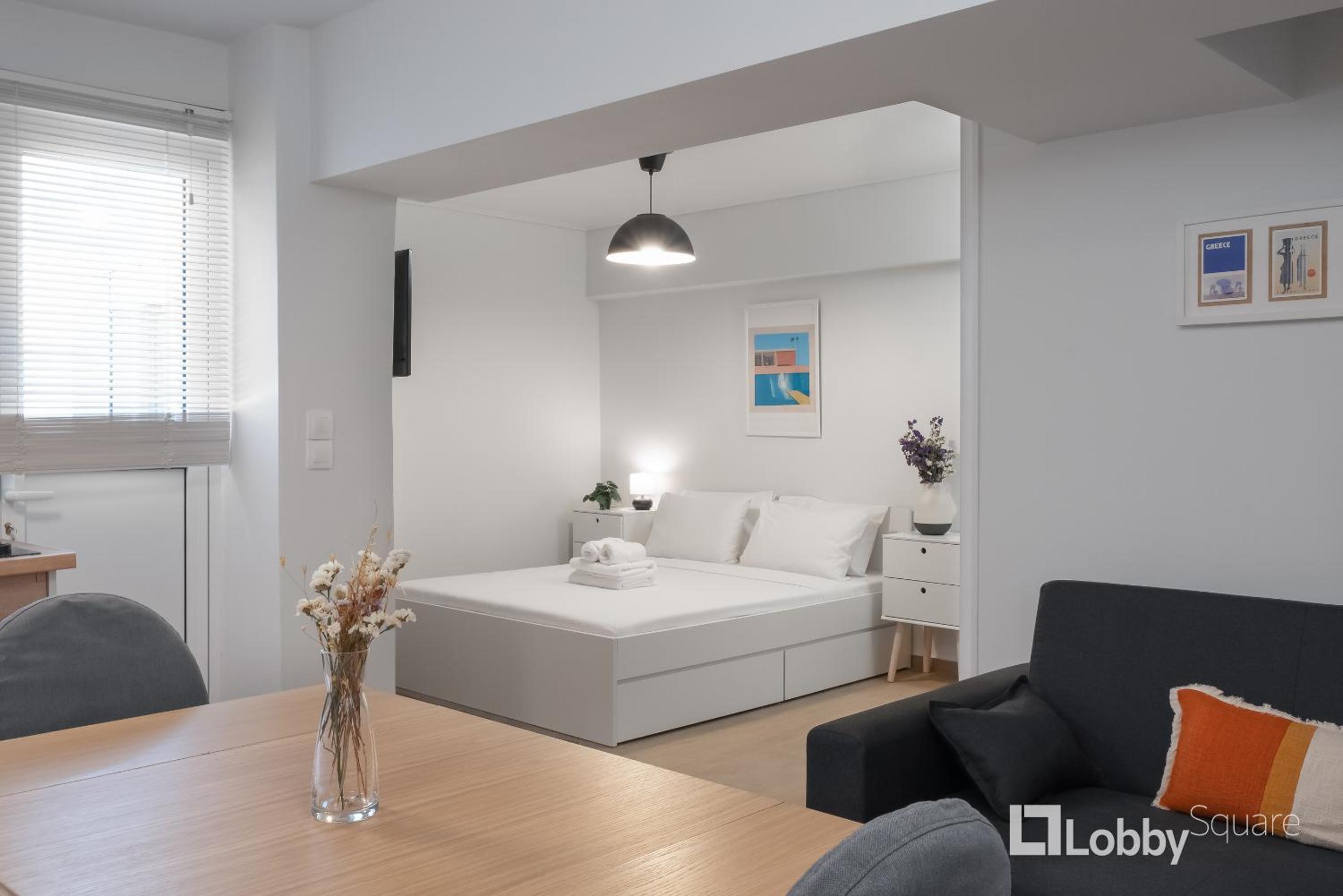 One-Bedroom Apartment