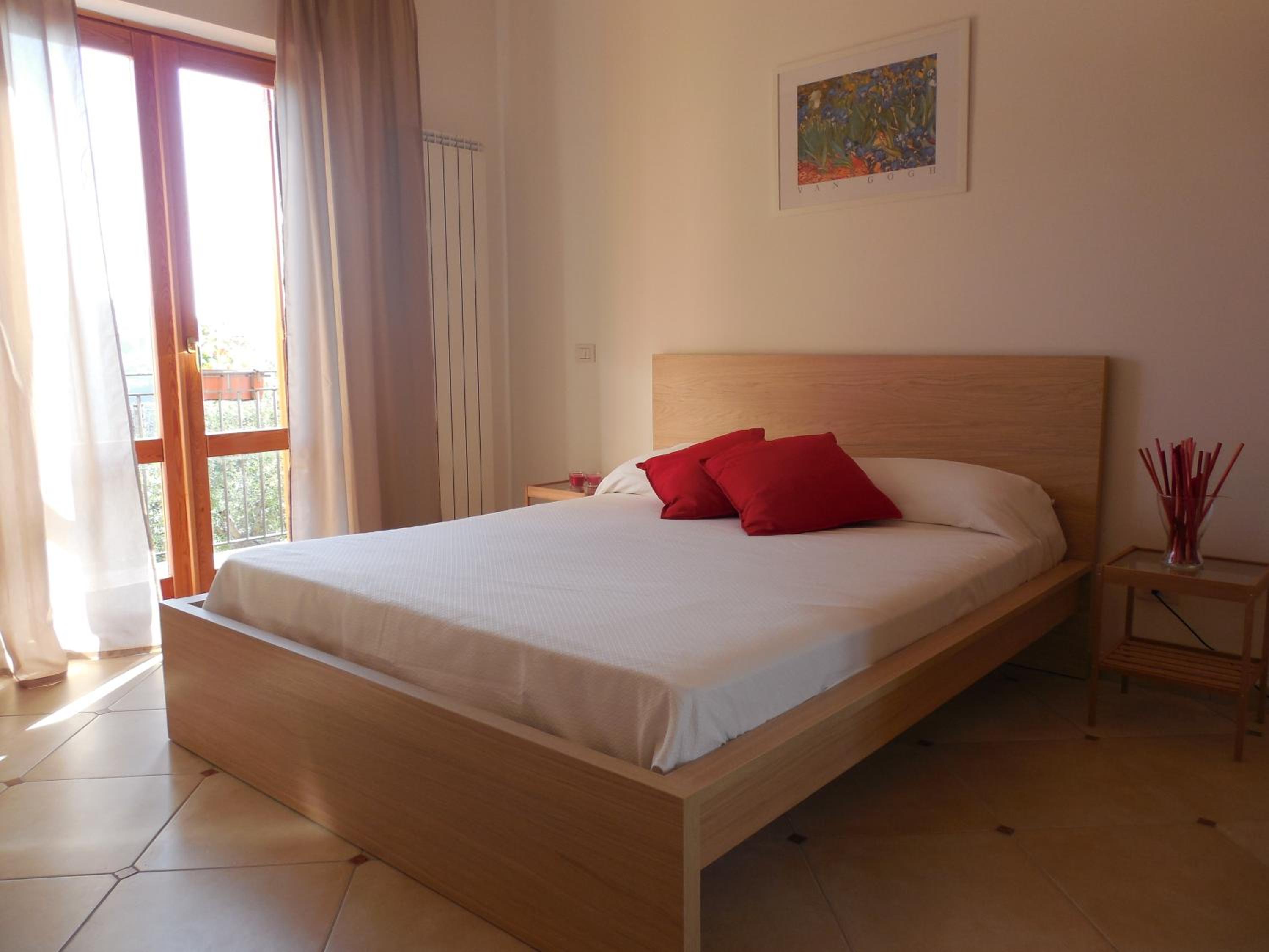 Three-Bedroom Villa with Sea View photo 3