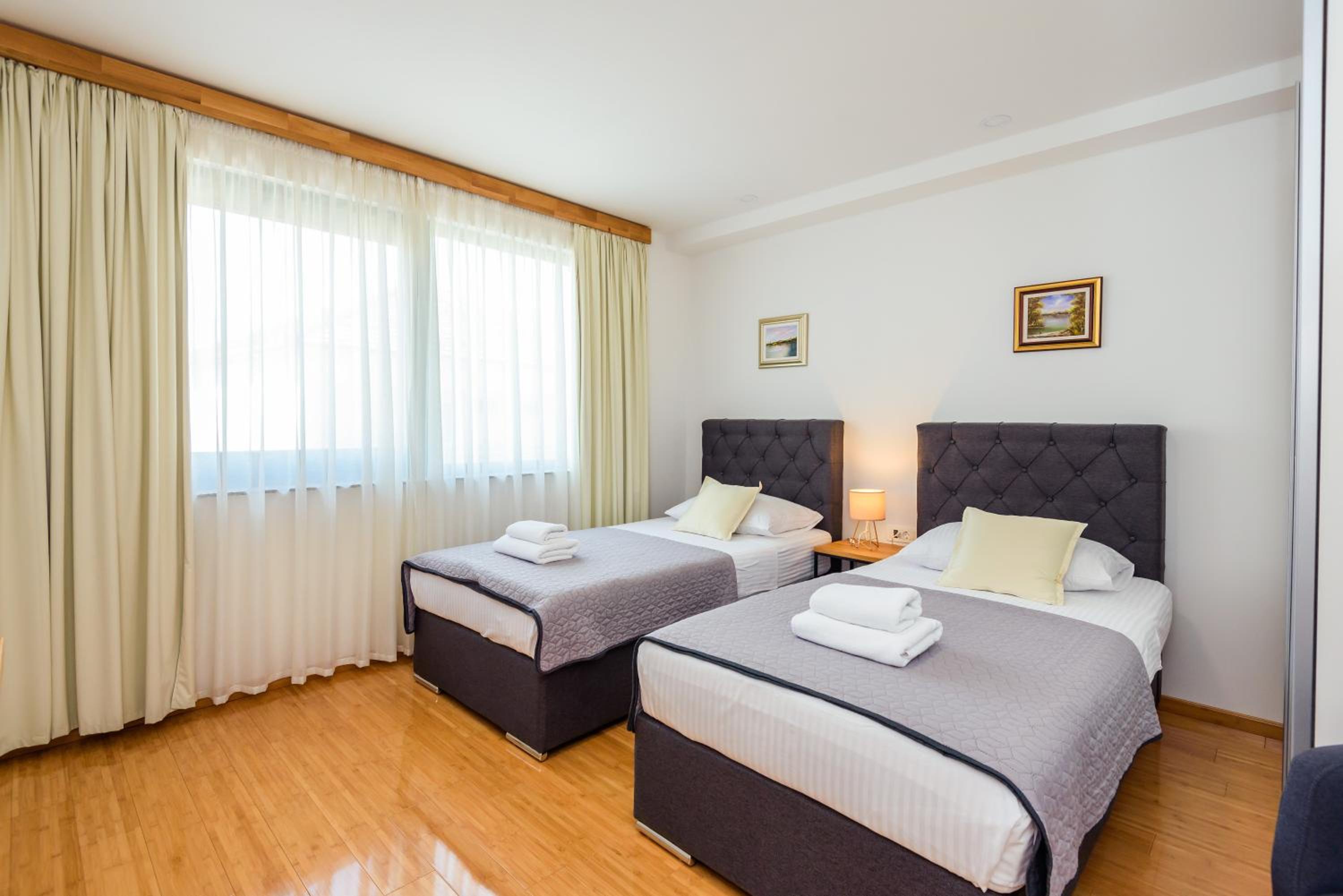 Superior Twin Room - Photo 1