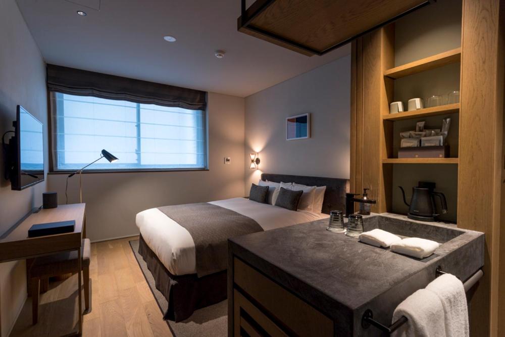 Standard Double Room - Photo 19