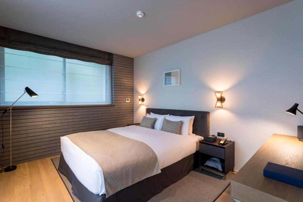 Standard Double Room - Photo 25