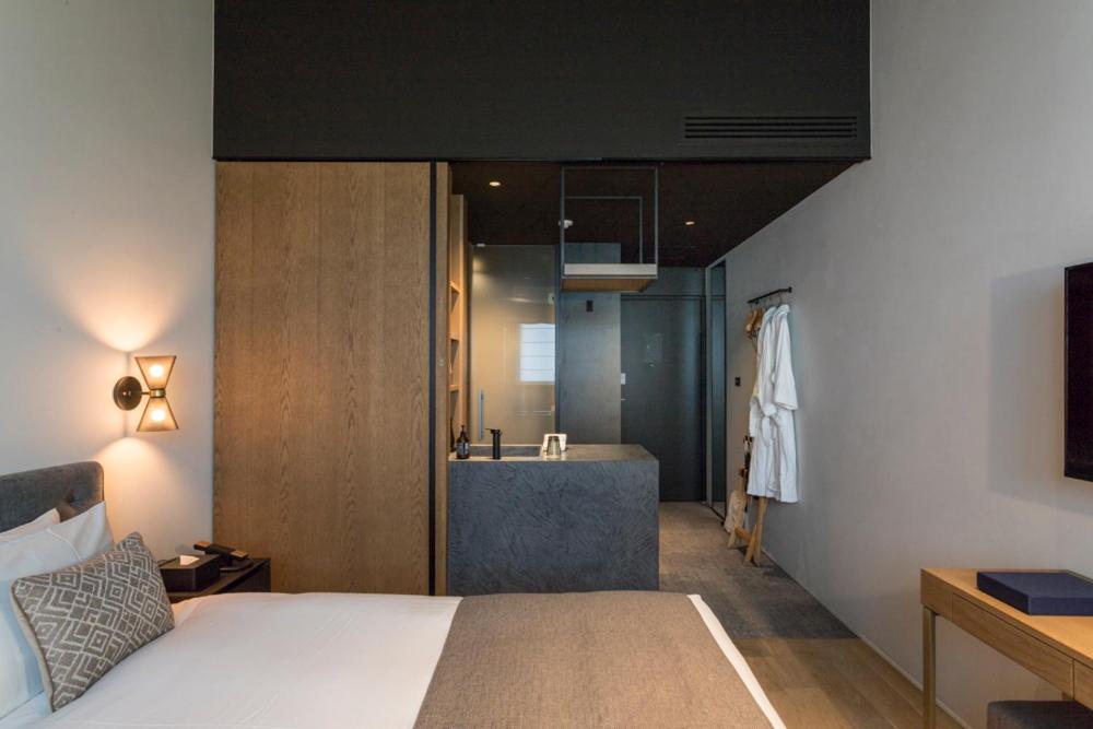 Standard Double Room - Photo 20