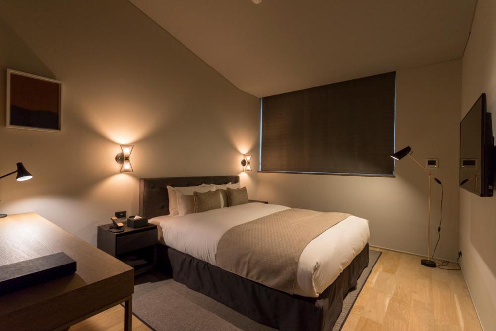 Standard Double Room - Photo 8