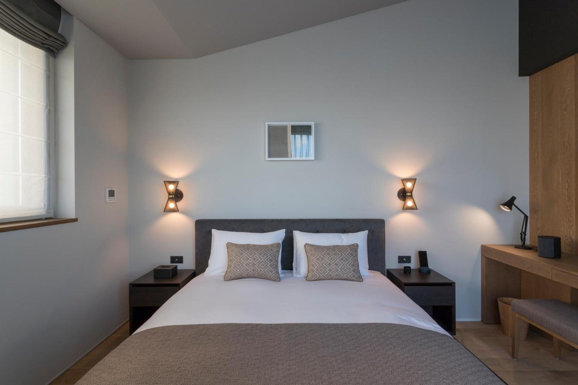 Standard Double Room - Photo 28