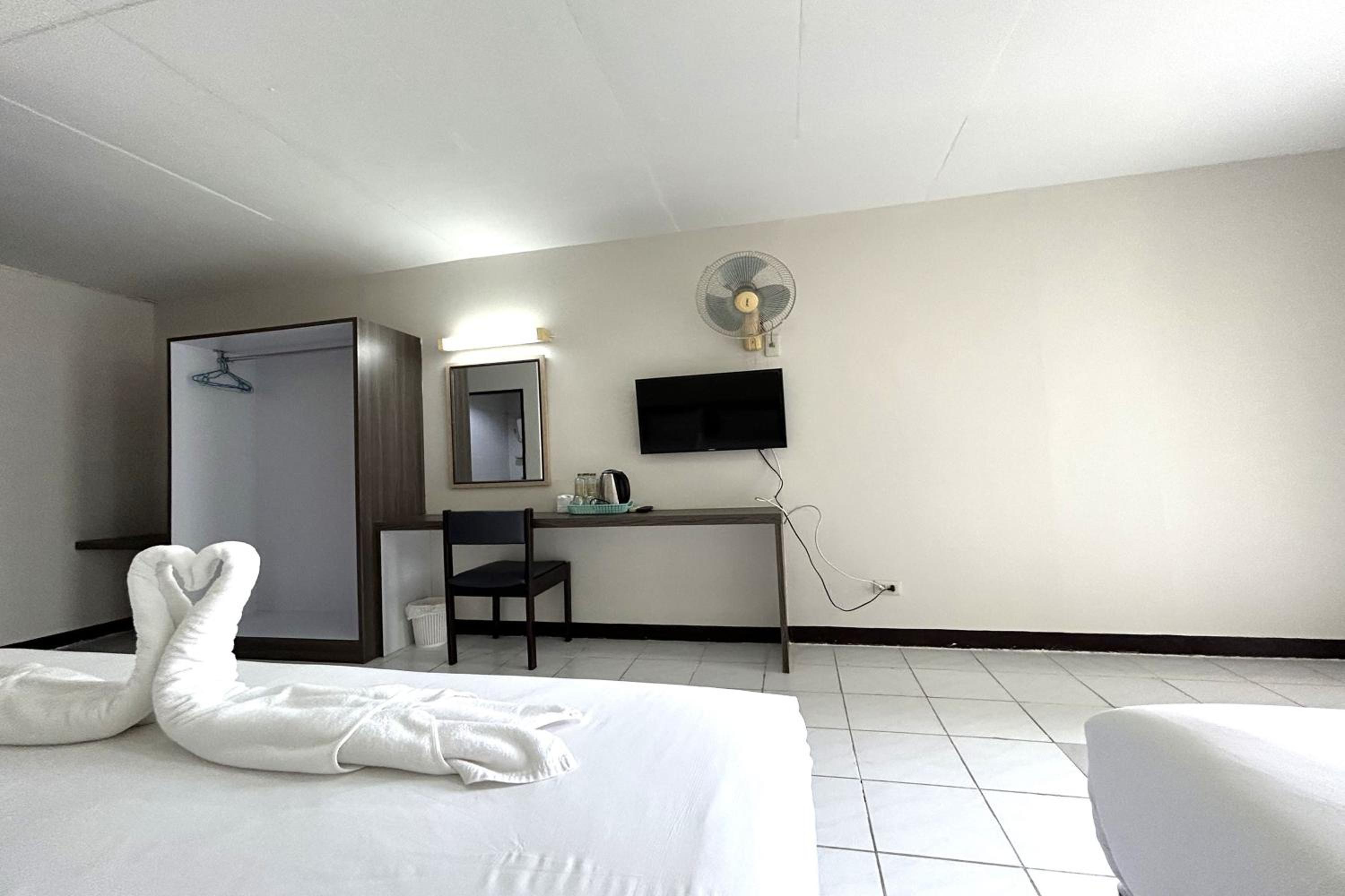 Triple Room - Photo 3