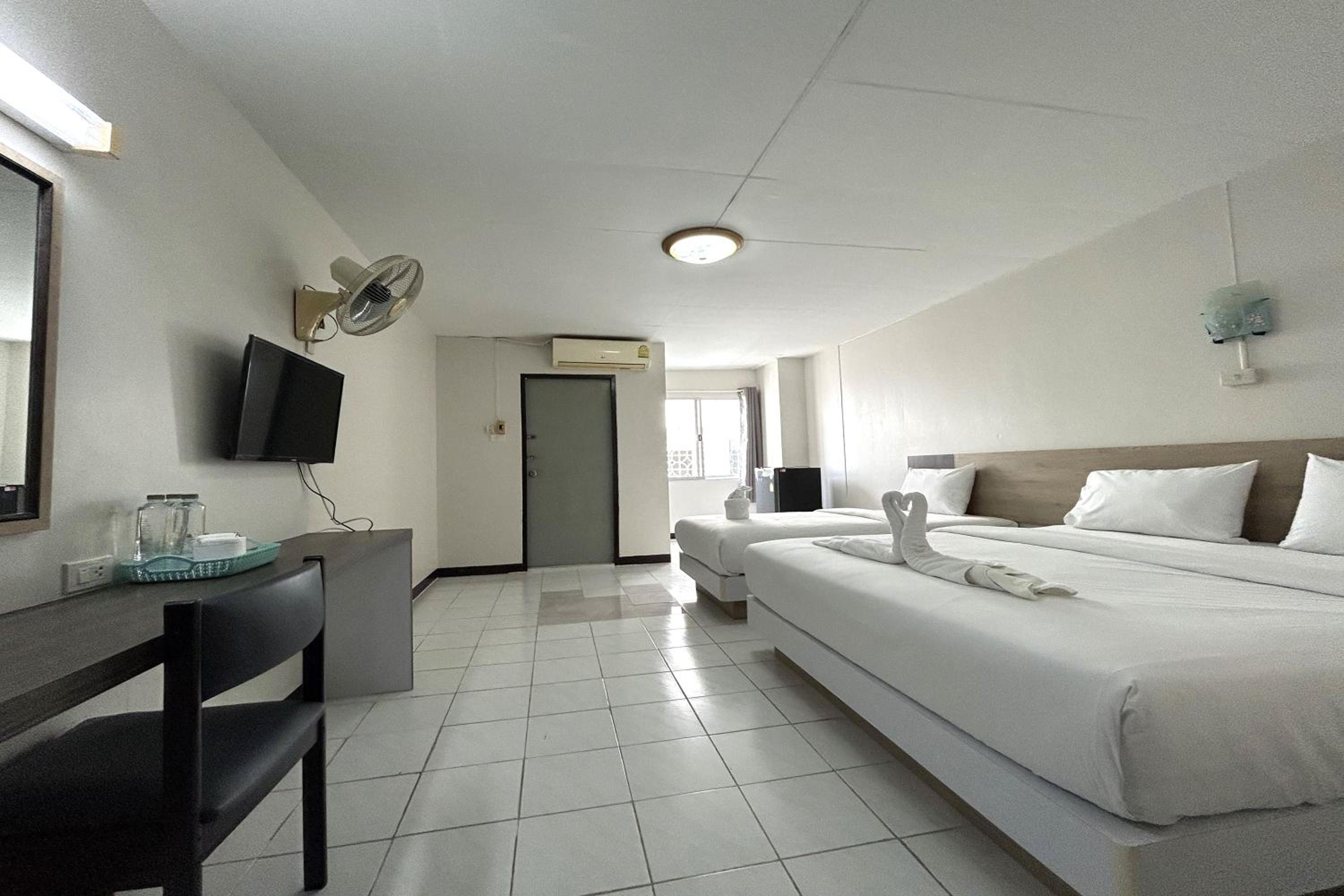 Triple Room - Photo 5