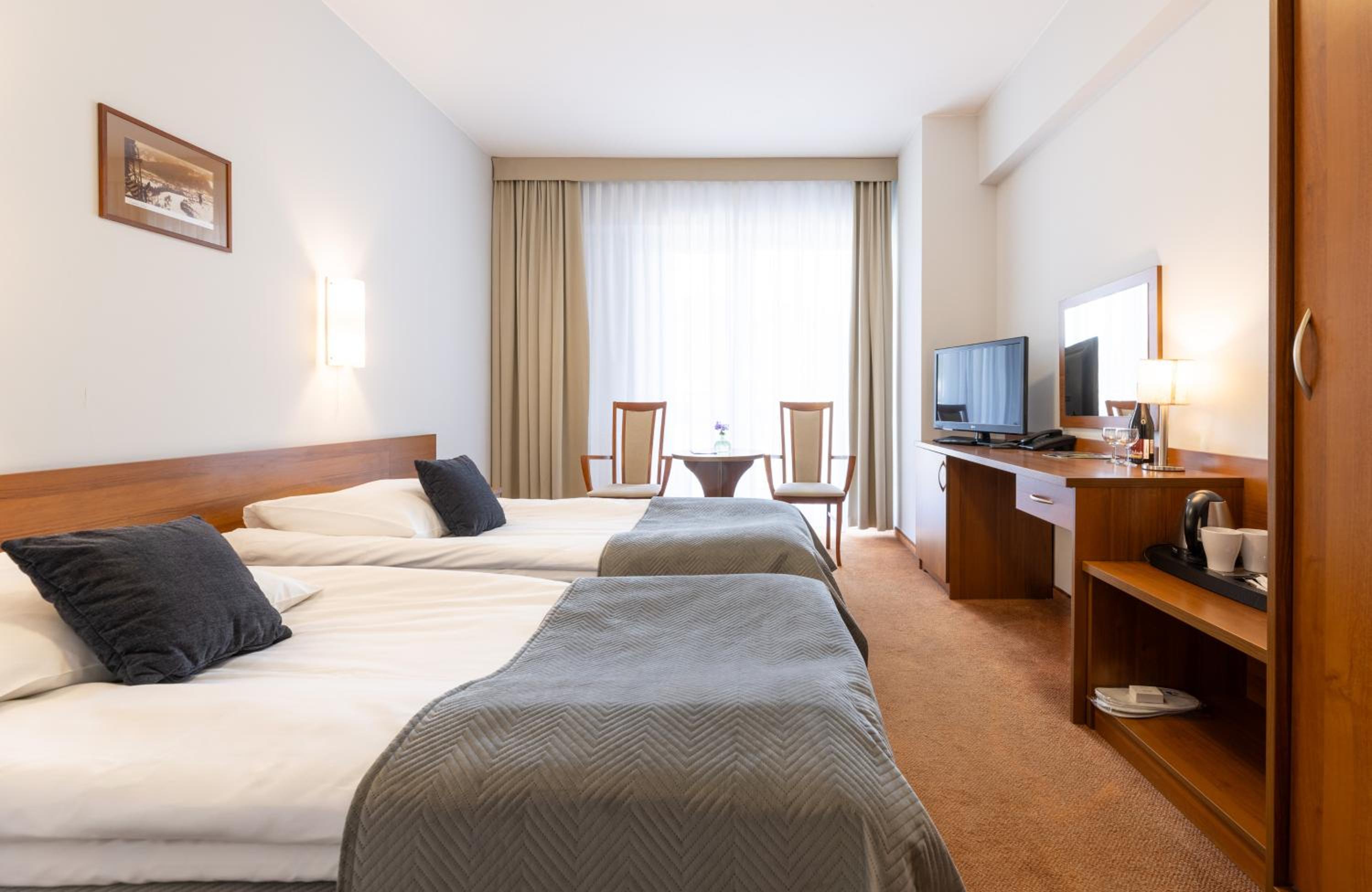 Double or Twin Room photo 1