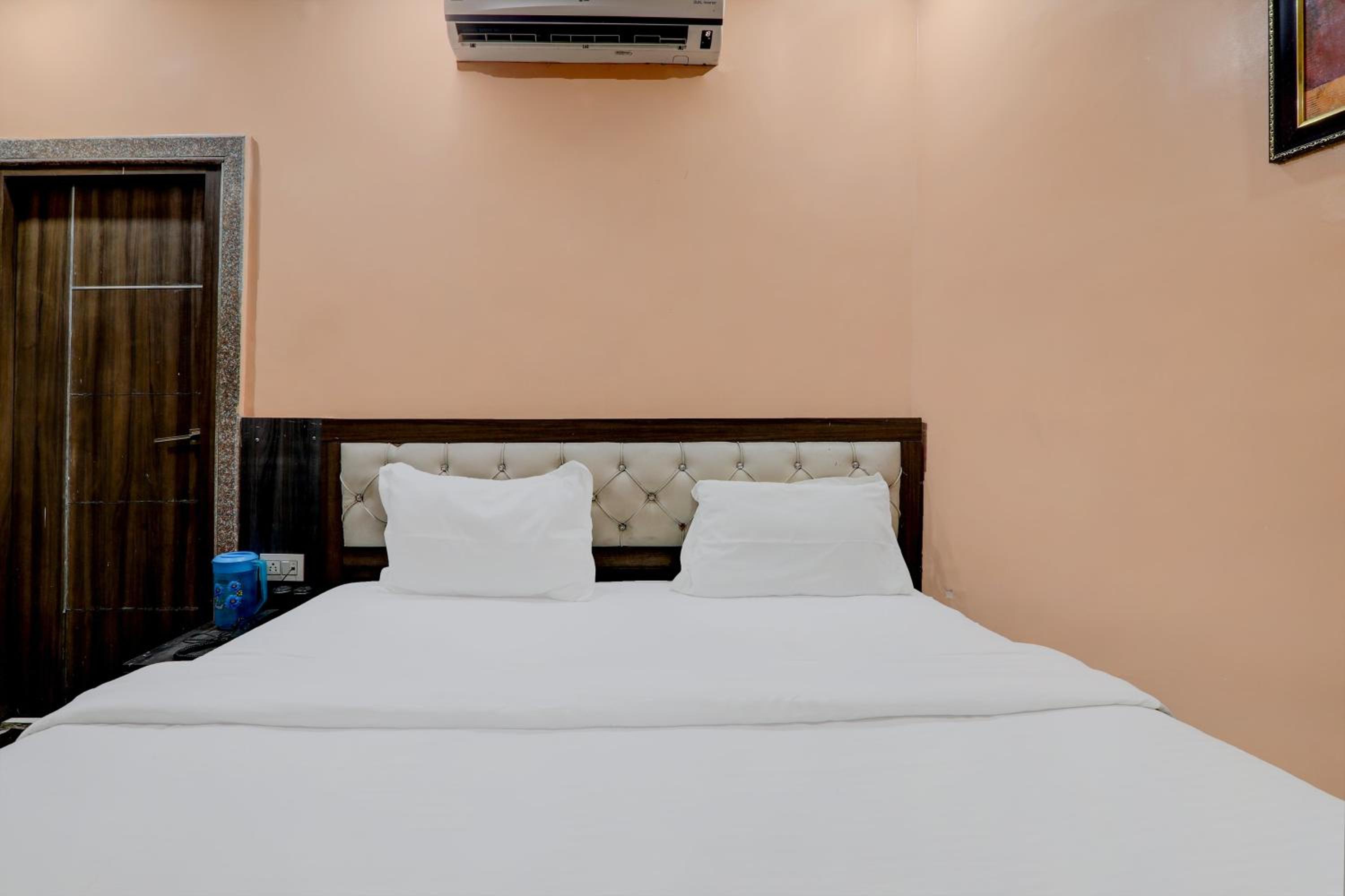 Classic Triple Room photo 3