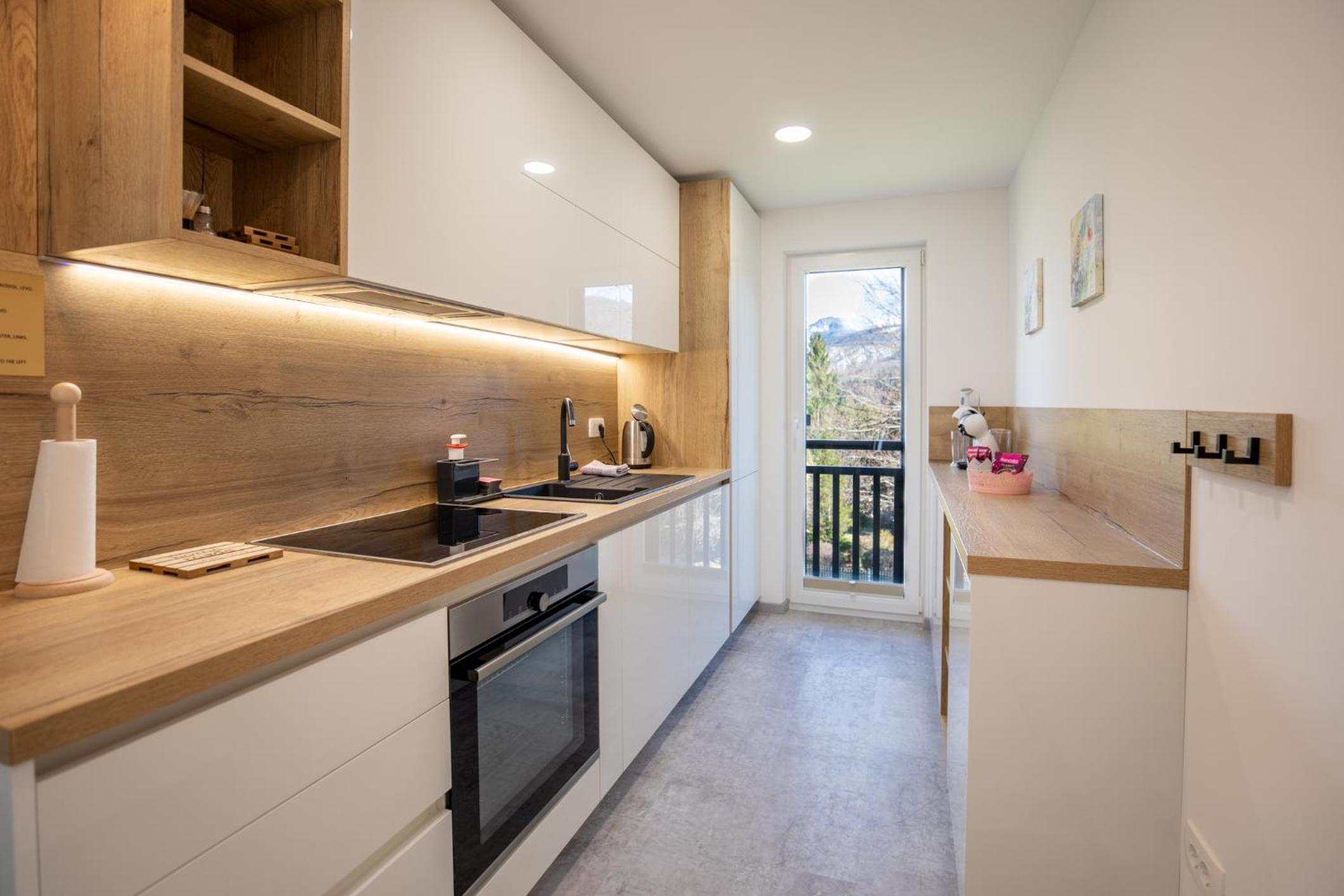 Two-Bedroom Apartment with Terrace photo 3