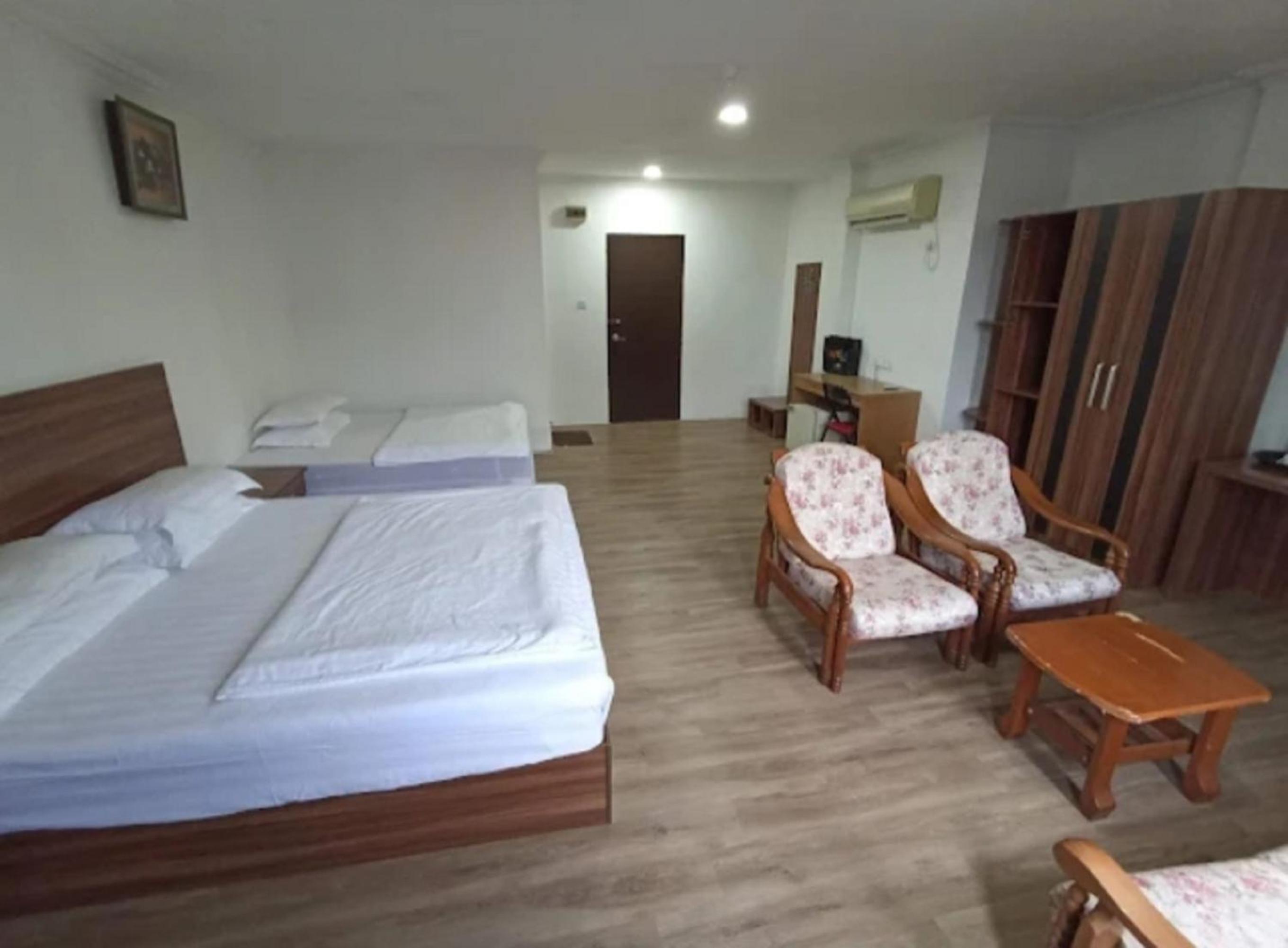 Family Suite - Photo 4