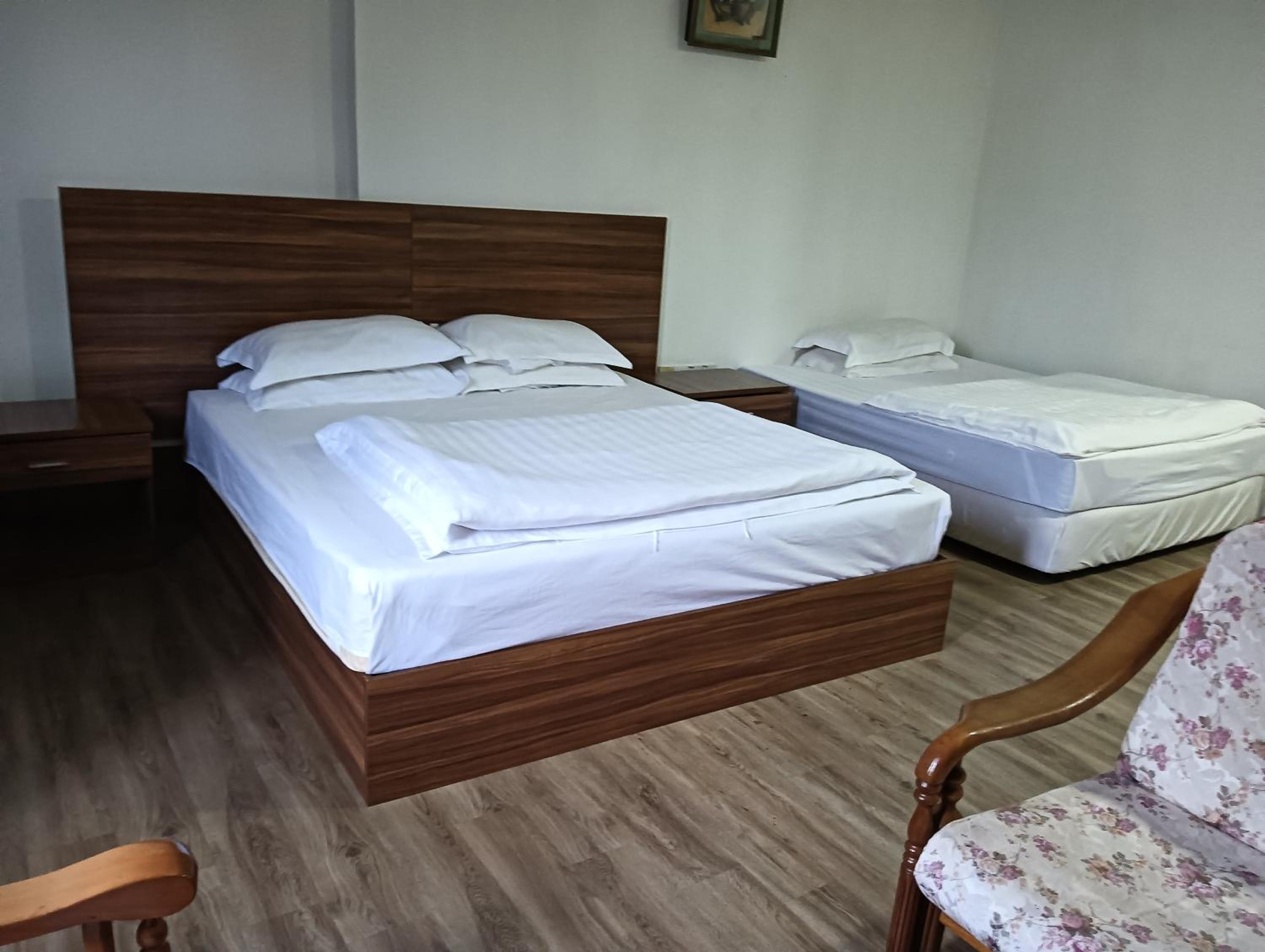 Family Suite - Photo 7
