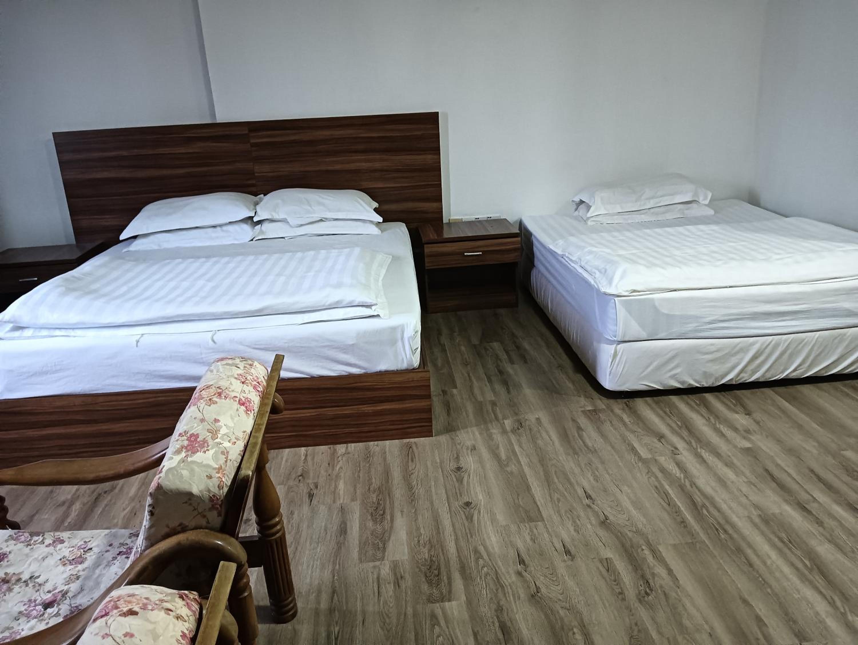 Family Suite - Photo 6