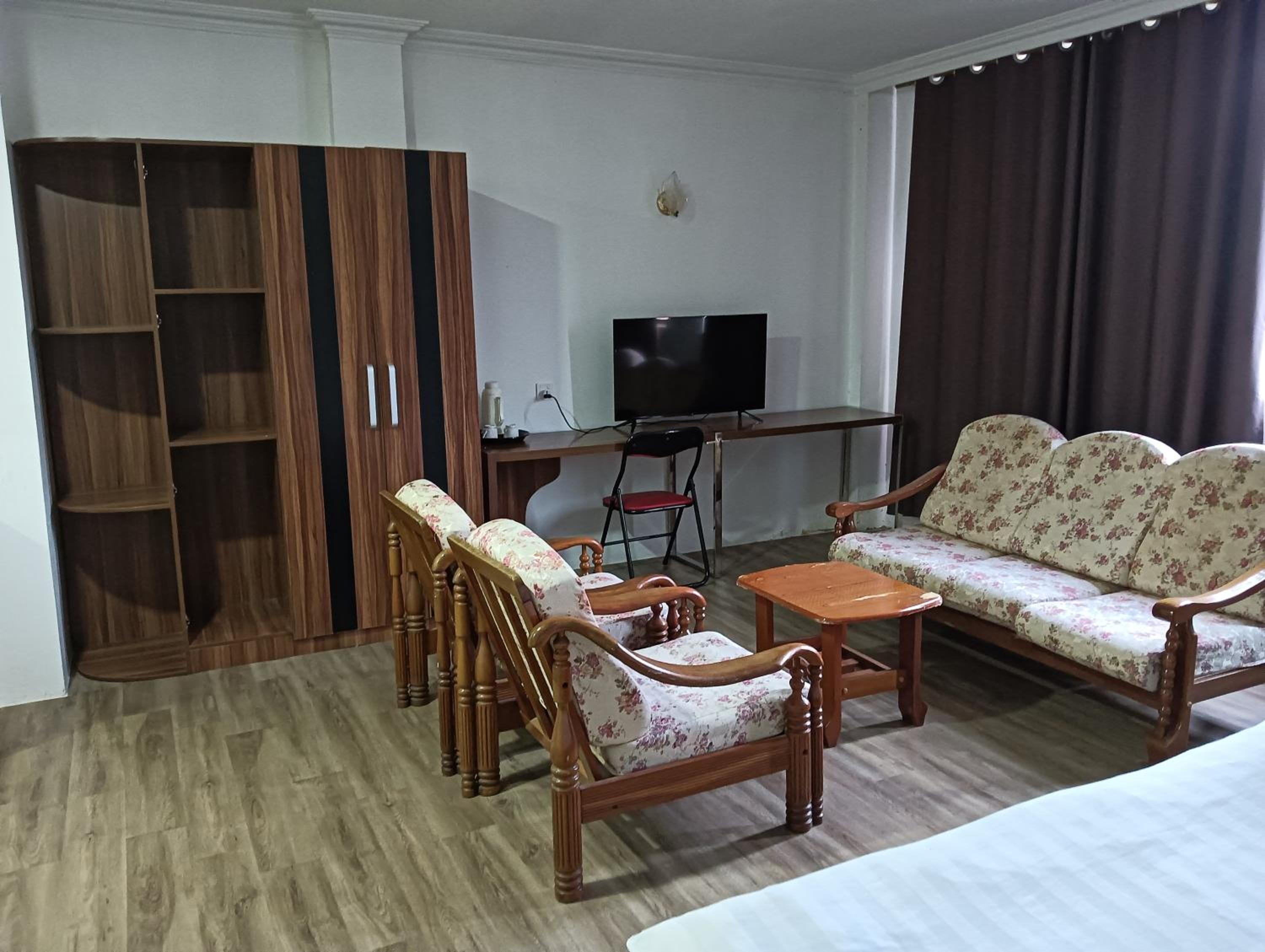 Family Suite - Photo 5