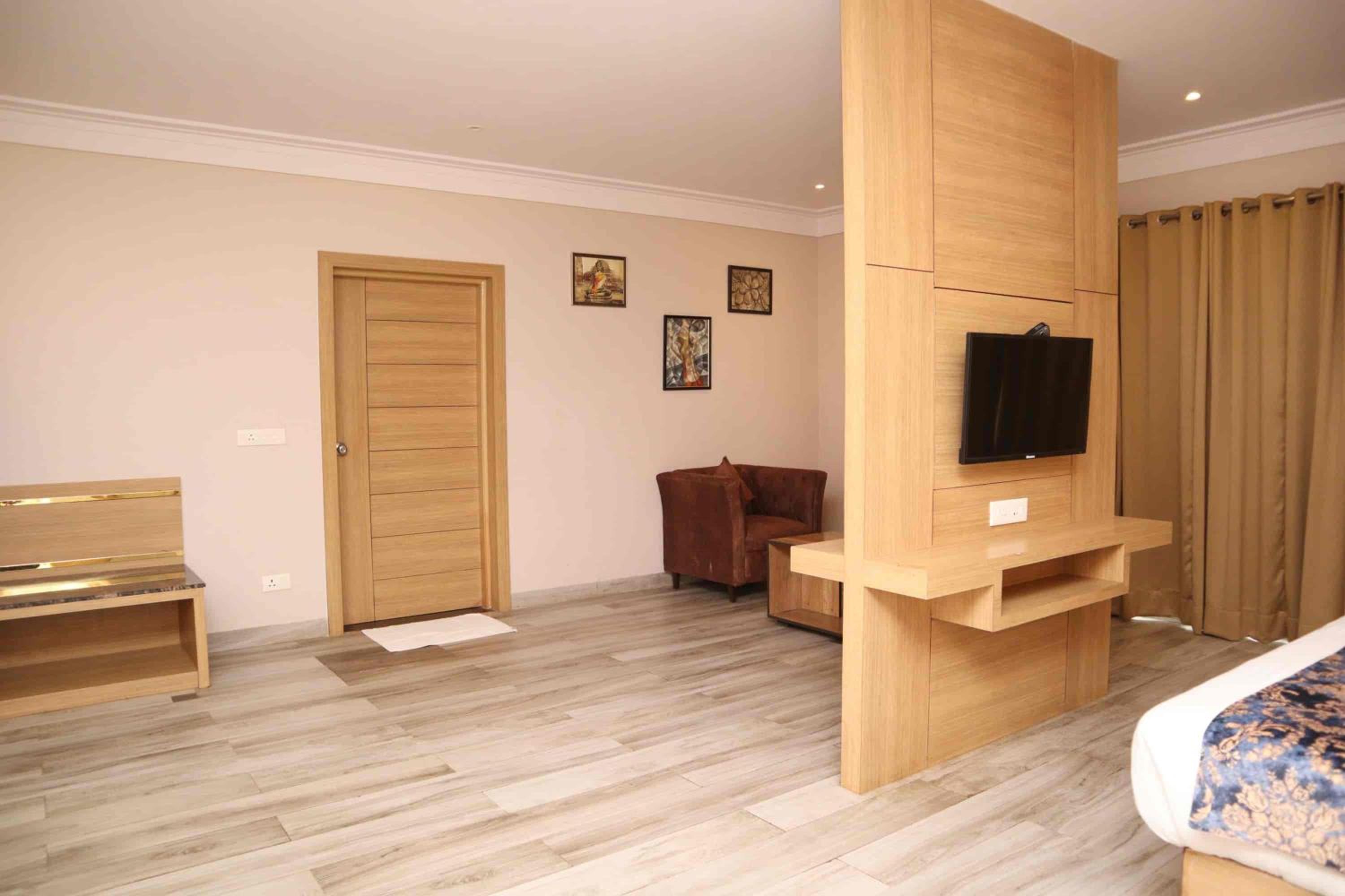 Deluxe Queen Room photo 3