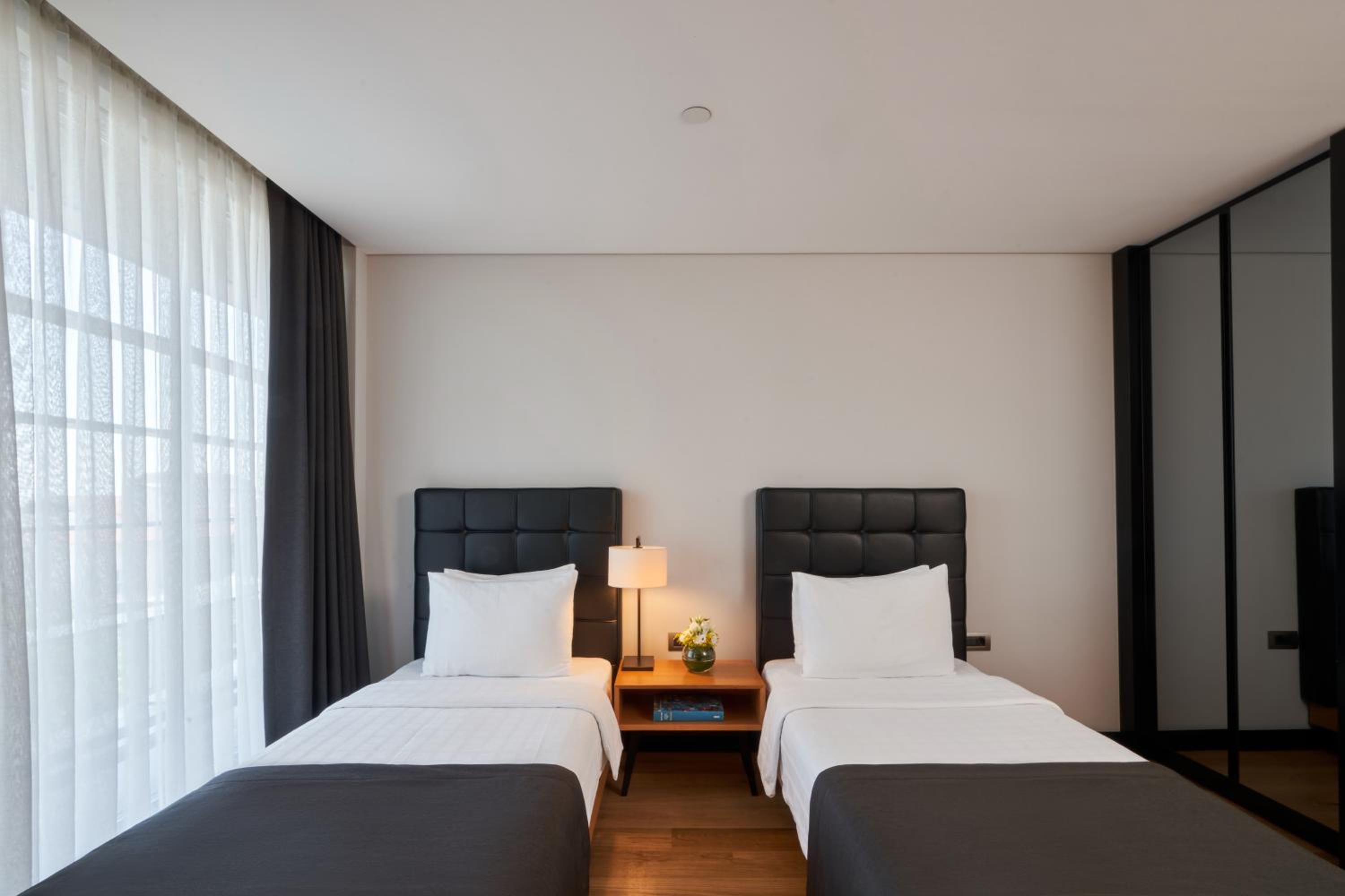 Deluxe Twin Room photo 3