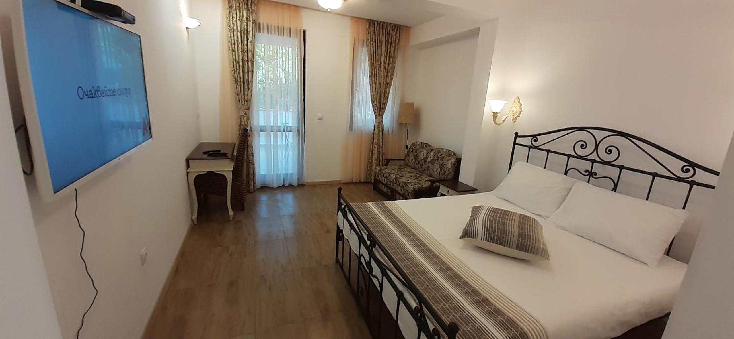 Deluxe Double Room - Photo 1