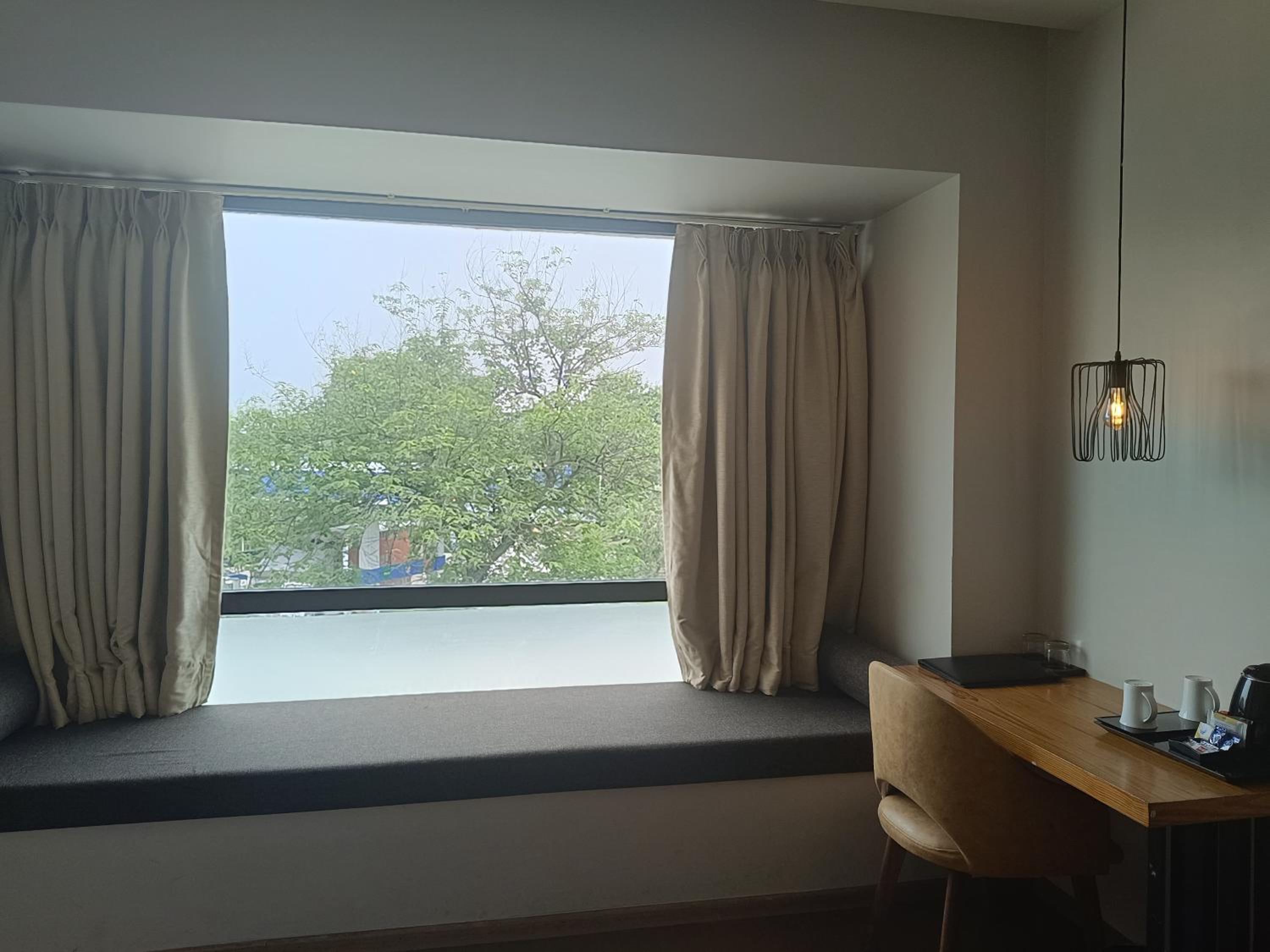 Deluxe Double Room - Photo 25