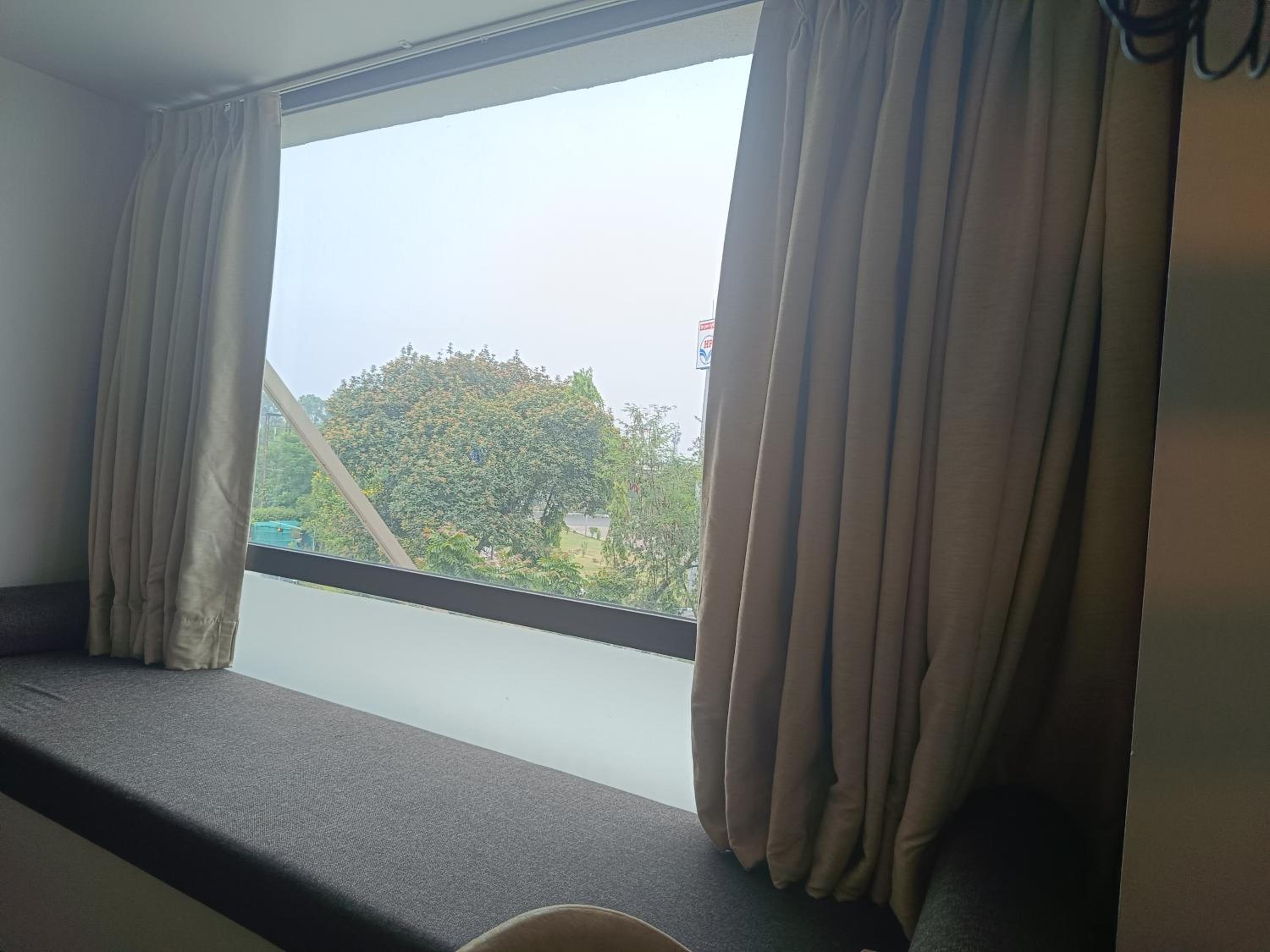 Deluxe Double Room - Photo 24