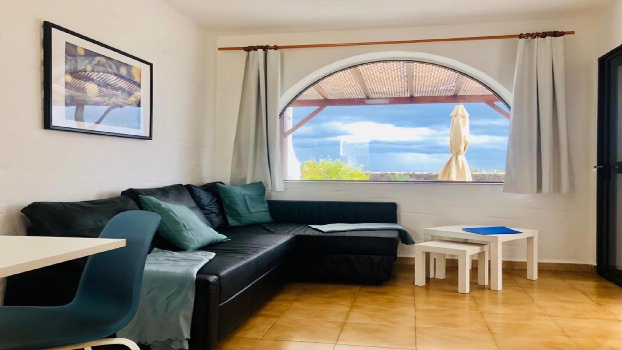 Apartamento de una habitación con vistas al mar y terraza