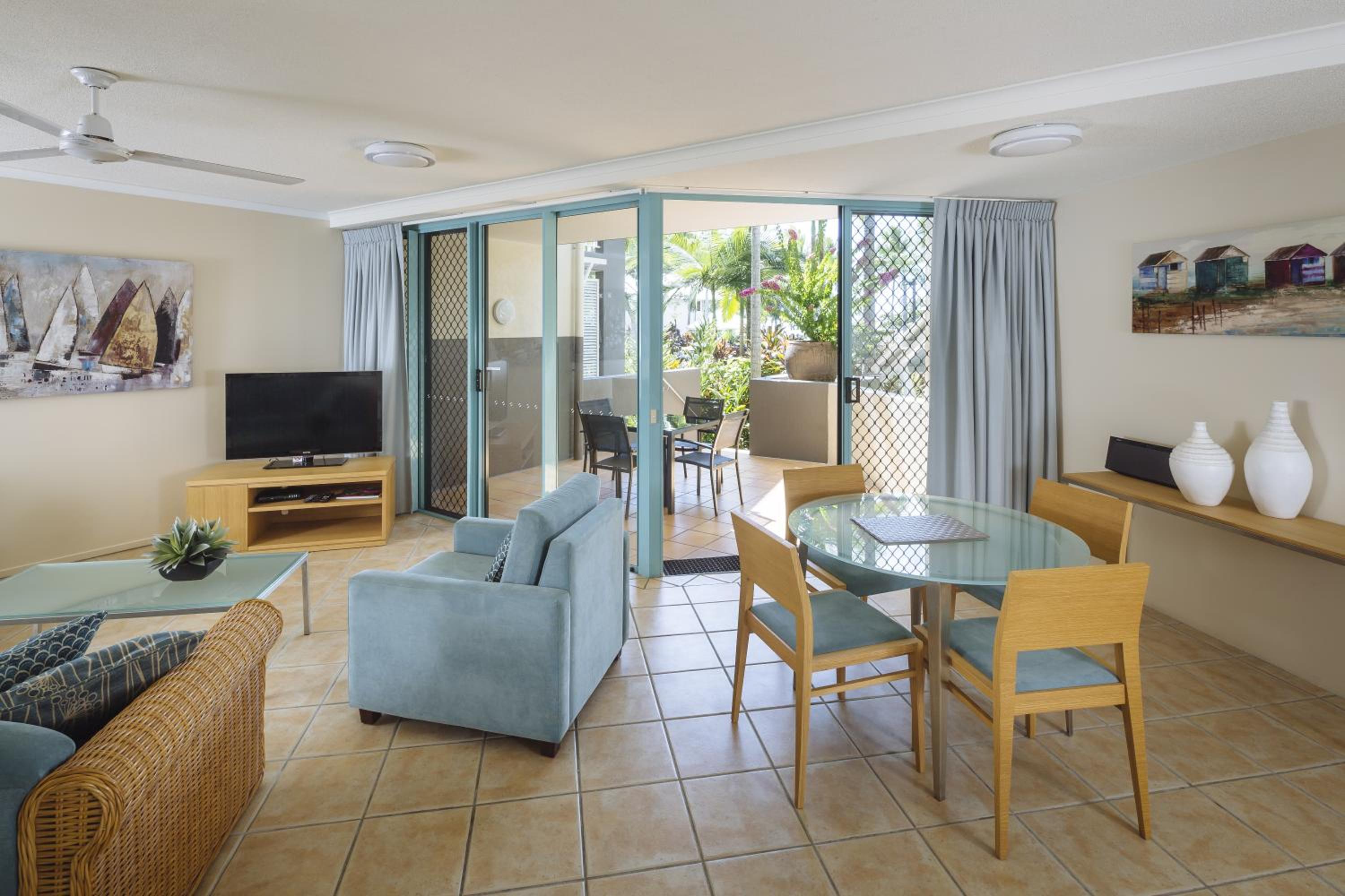 Superior One-Bedroom Apartment photo 3