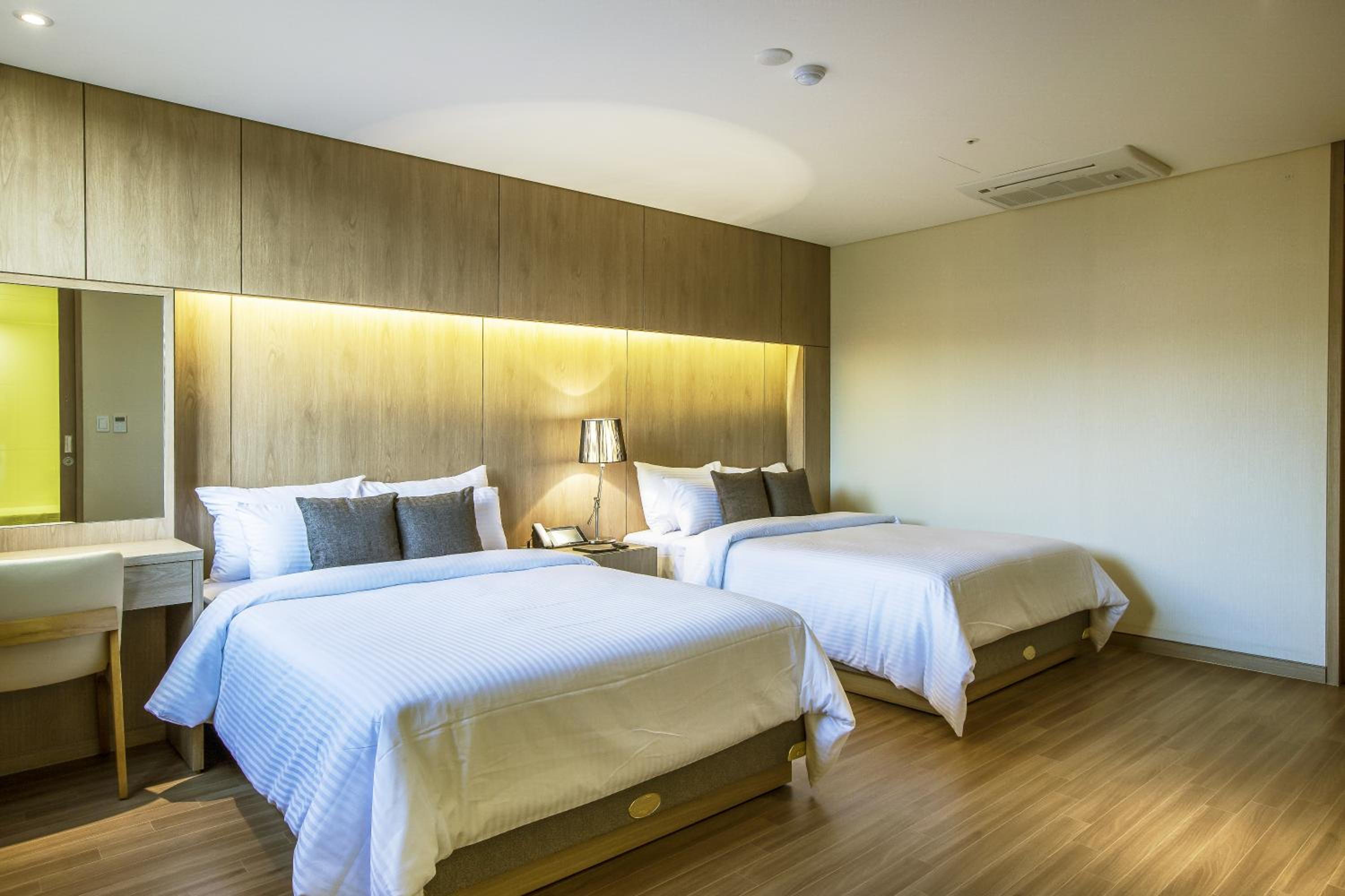 Suite photo 2