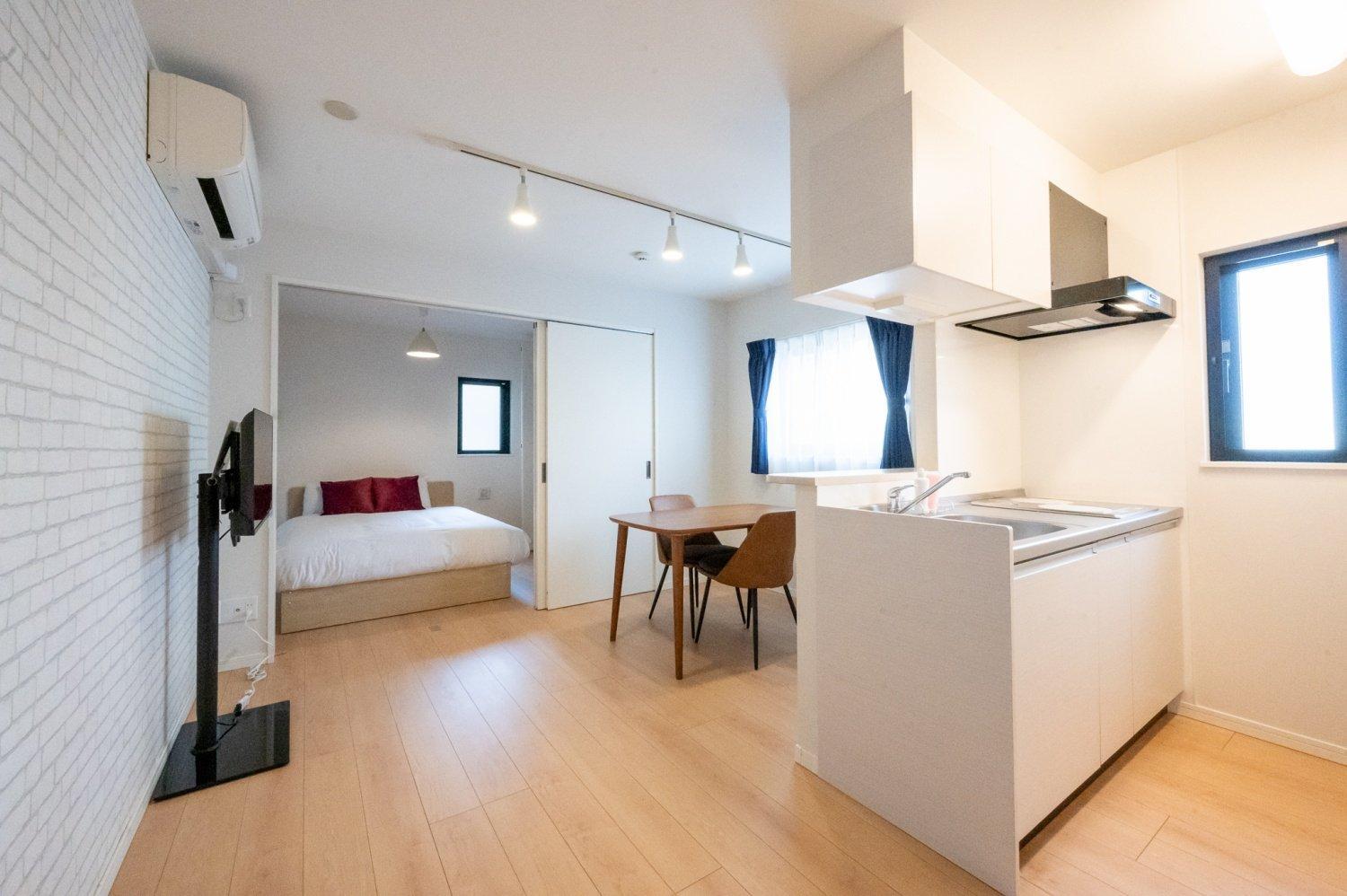 One-Bedroom Apartment photo 1