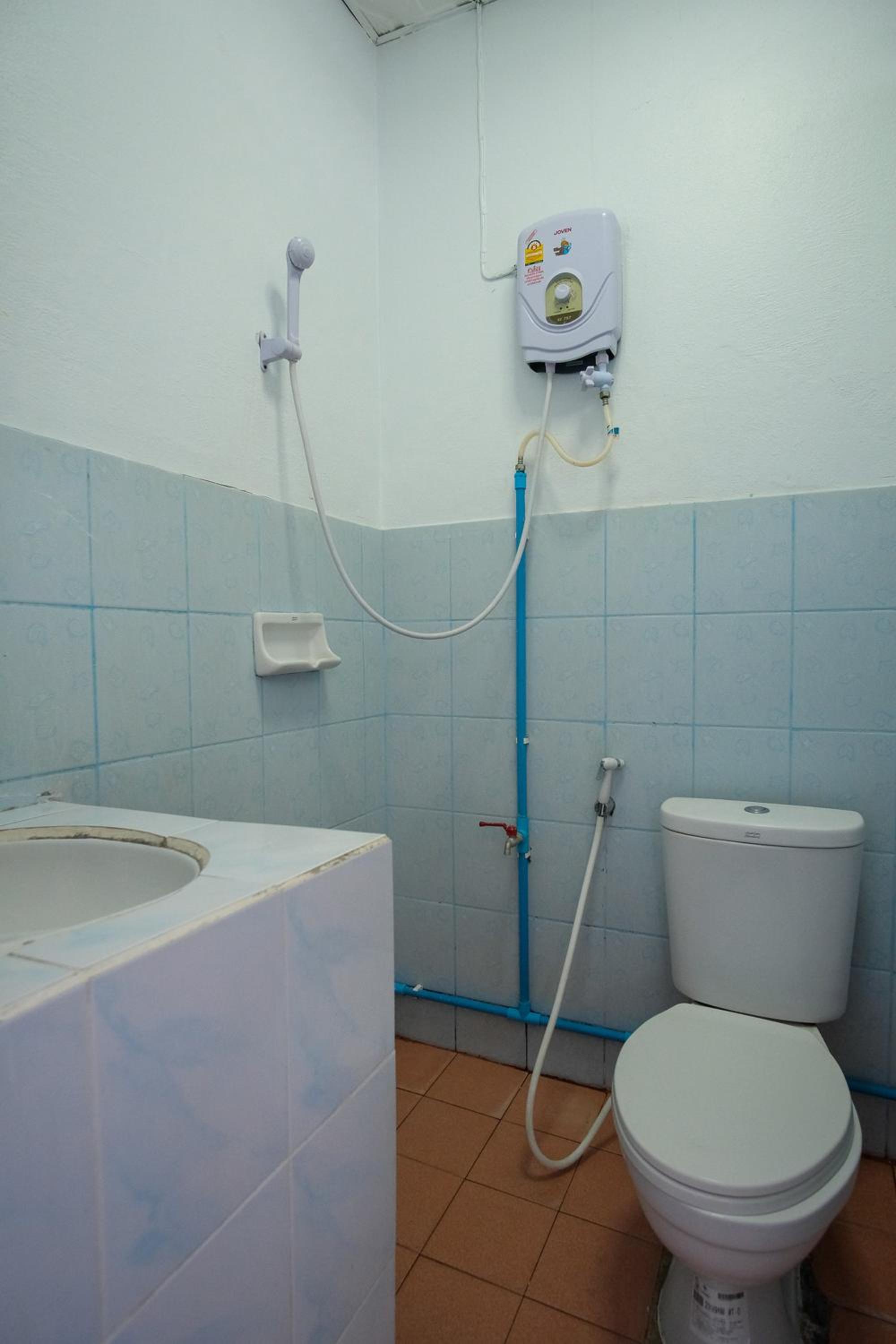 Double Room - Photo 2