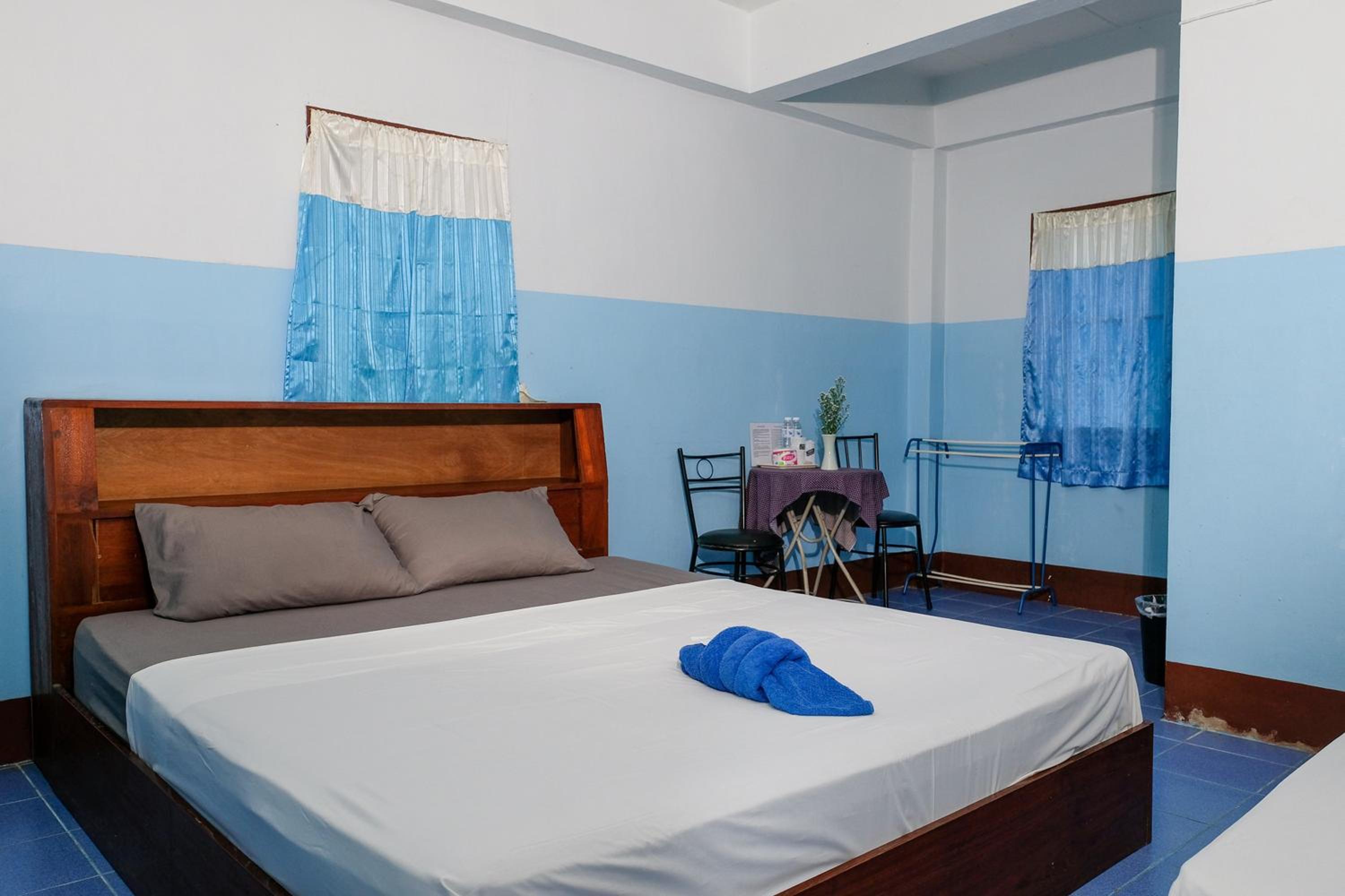 Triple Room - Photo 9