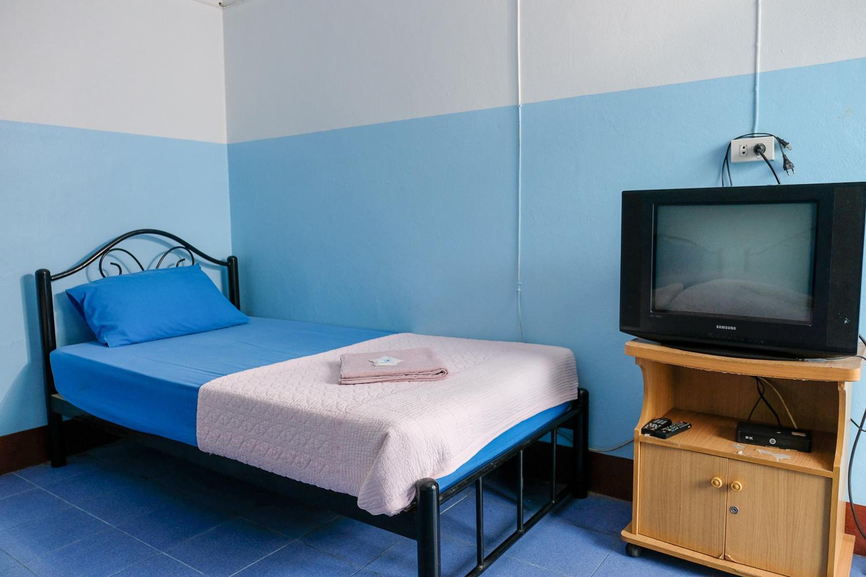 Triple Room - Photo 6