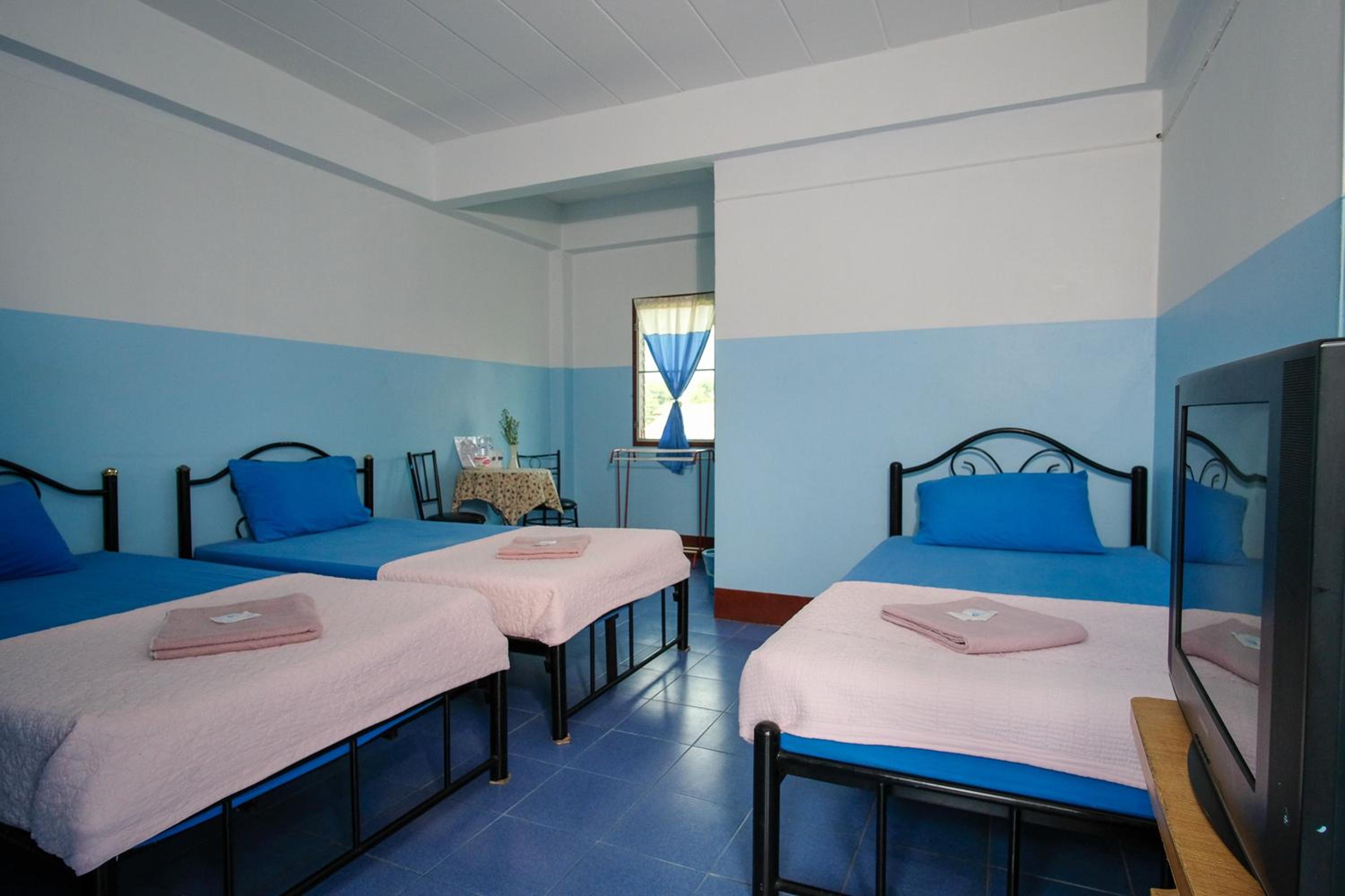 Triple Room - Photo 1