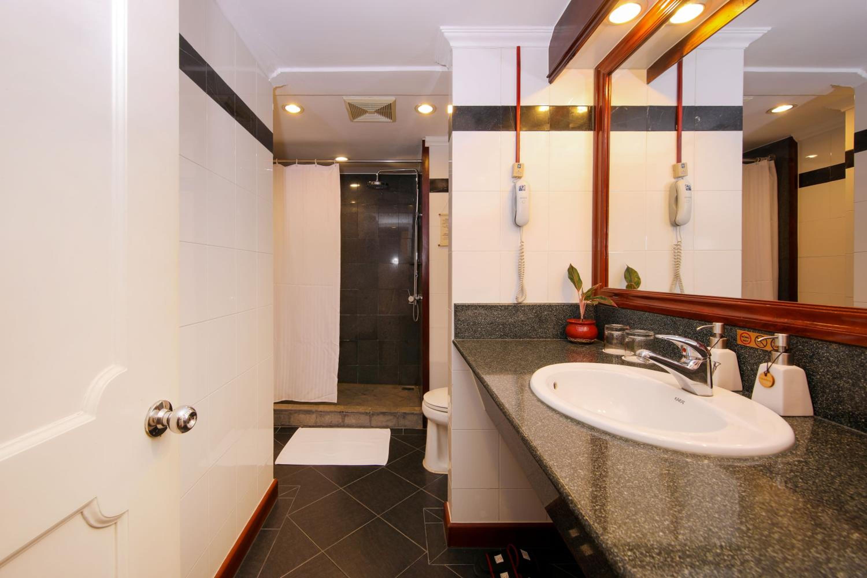 Superior Double Room - Photo 4