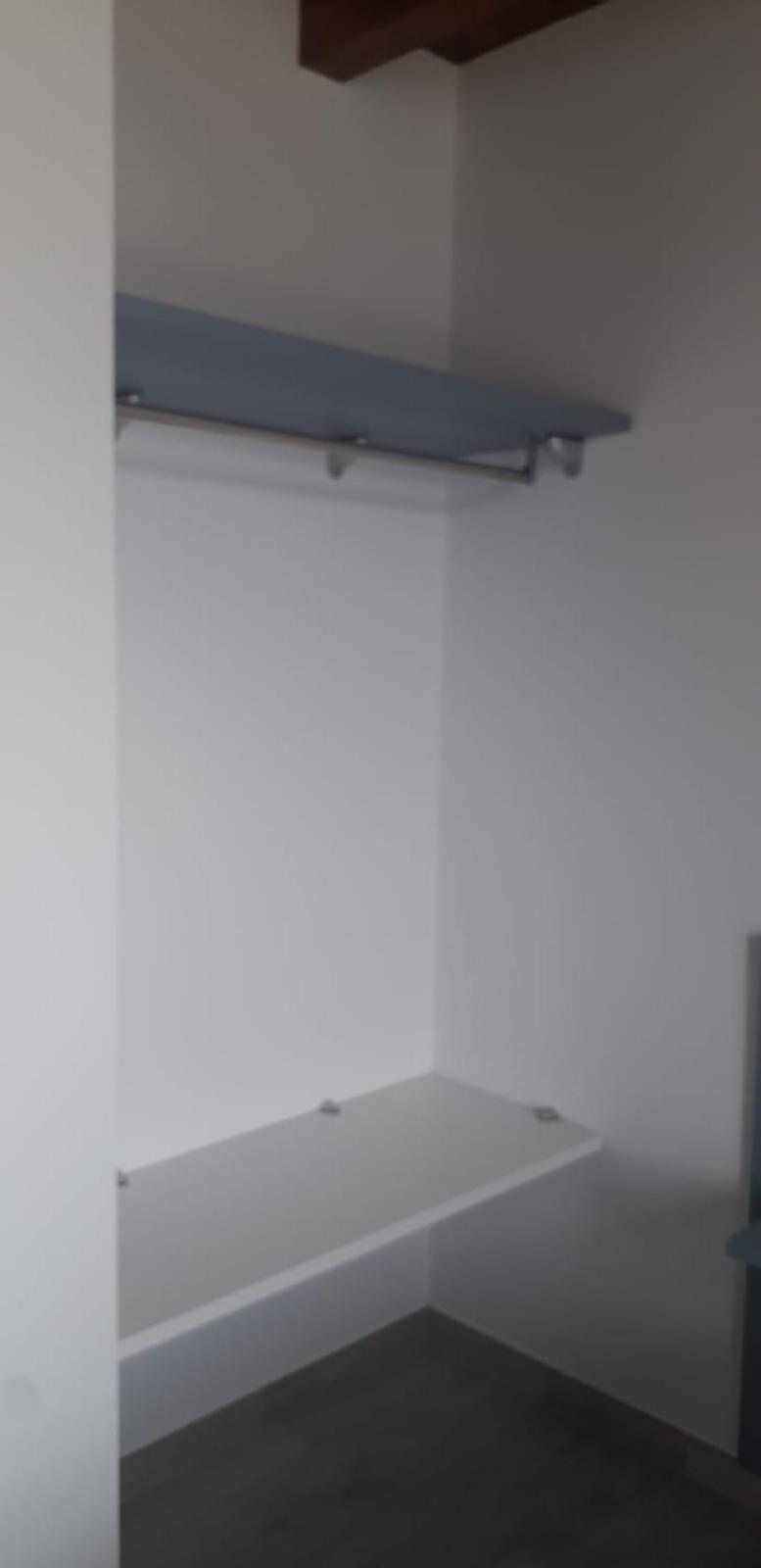 Triple Room with Lake View - Photo 3