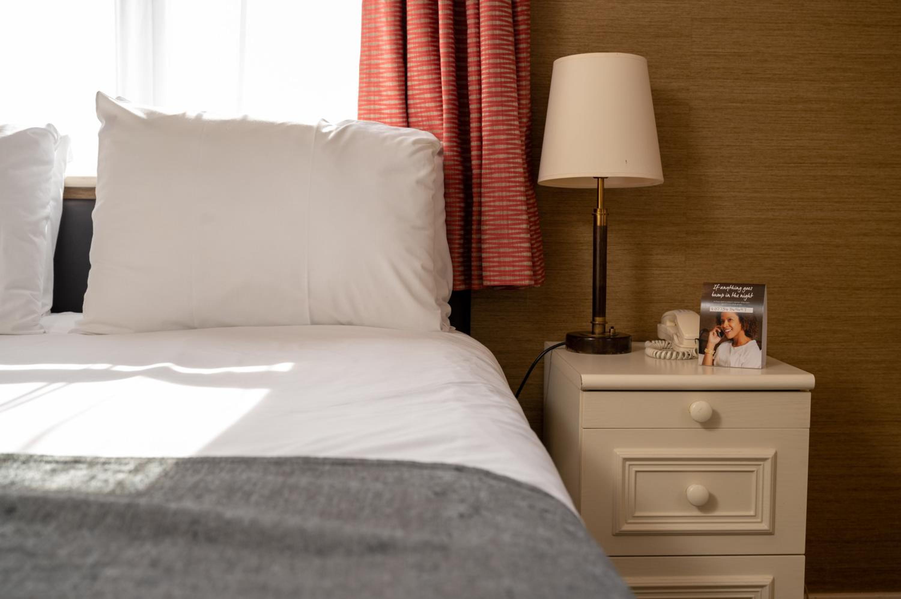 Double Room - Photo 4