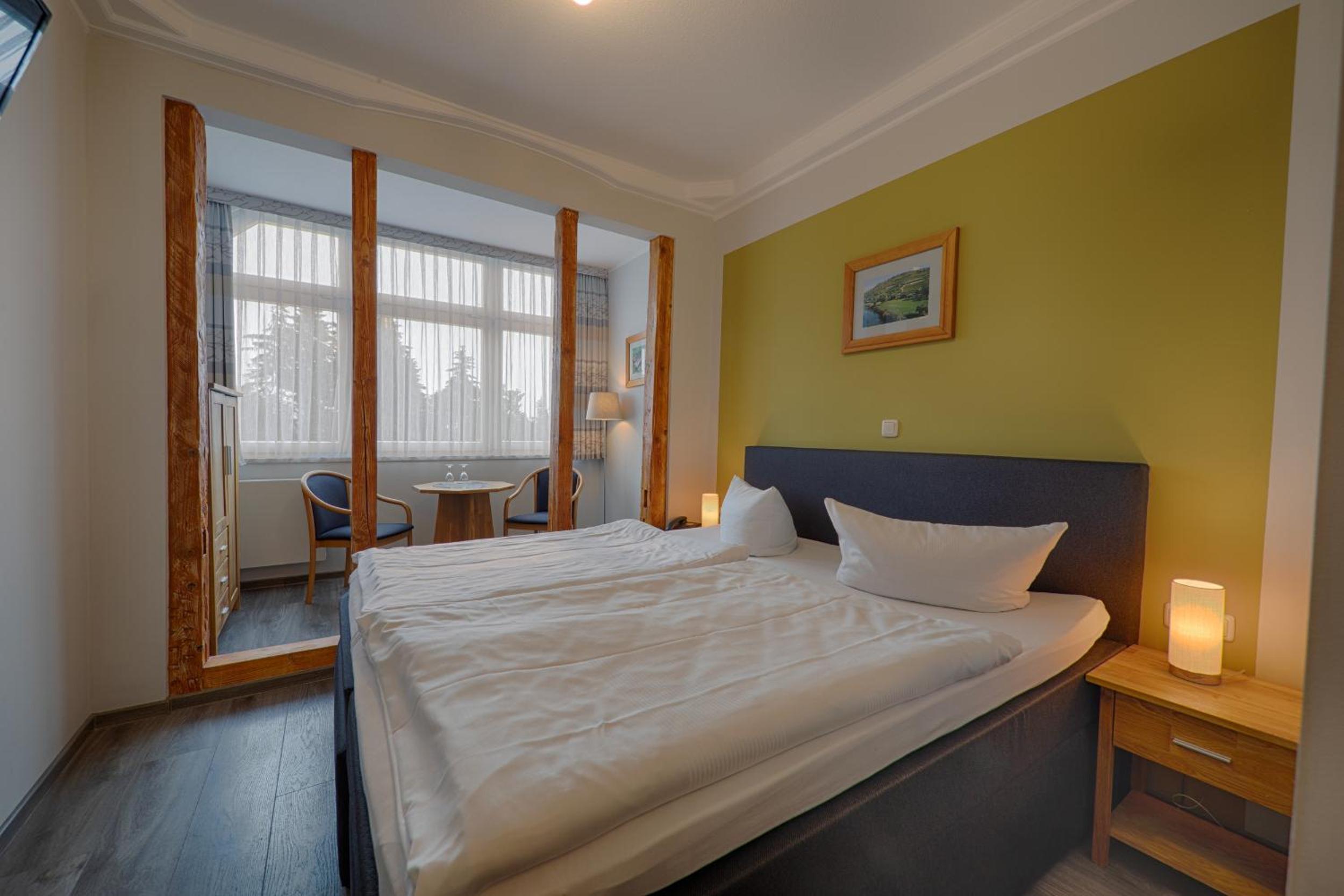 Double Room - Photo 10