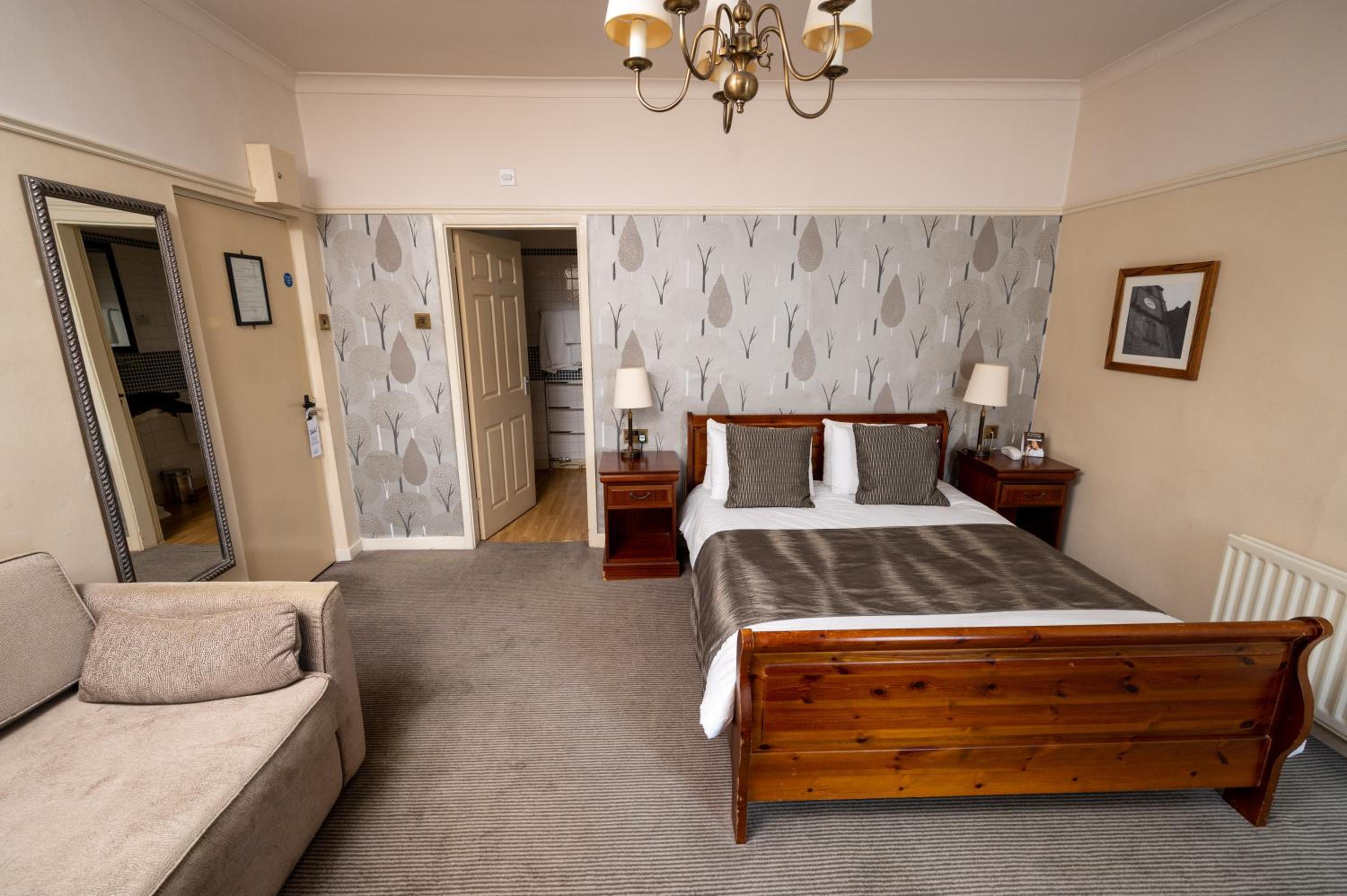 Superior Double Room - Photo 2