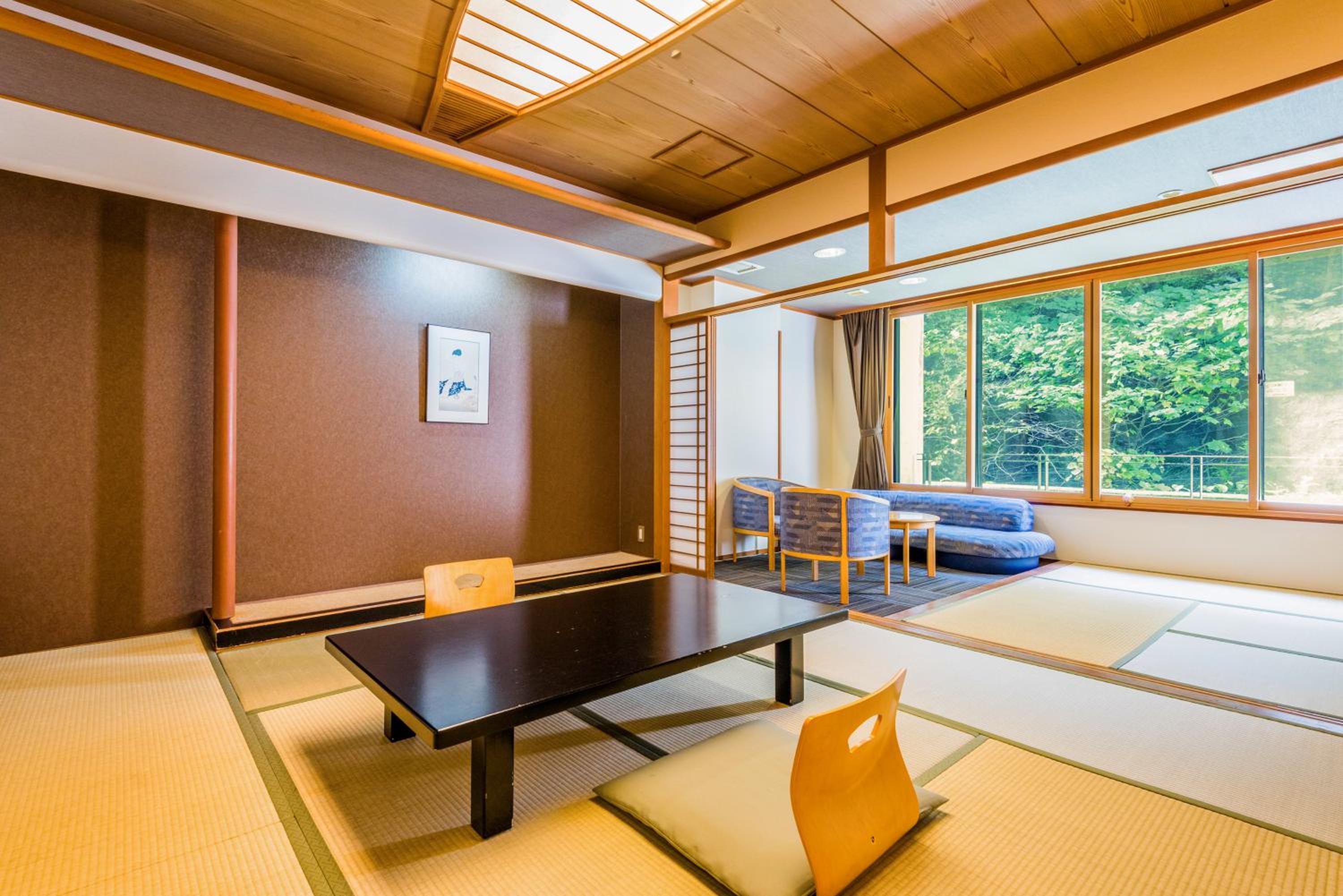 Standard Japanese-Style Room Up To 6 Adults - Private Bathroom - Non-Smoking - Photo 2