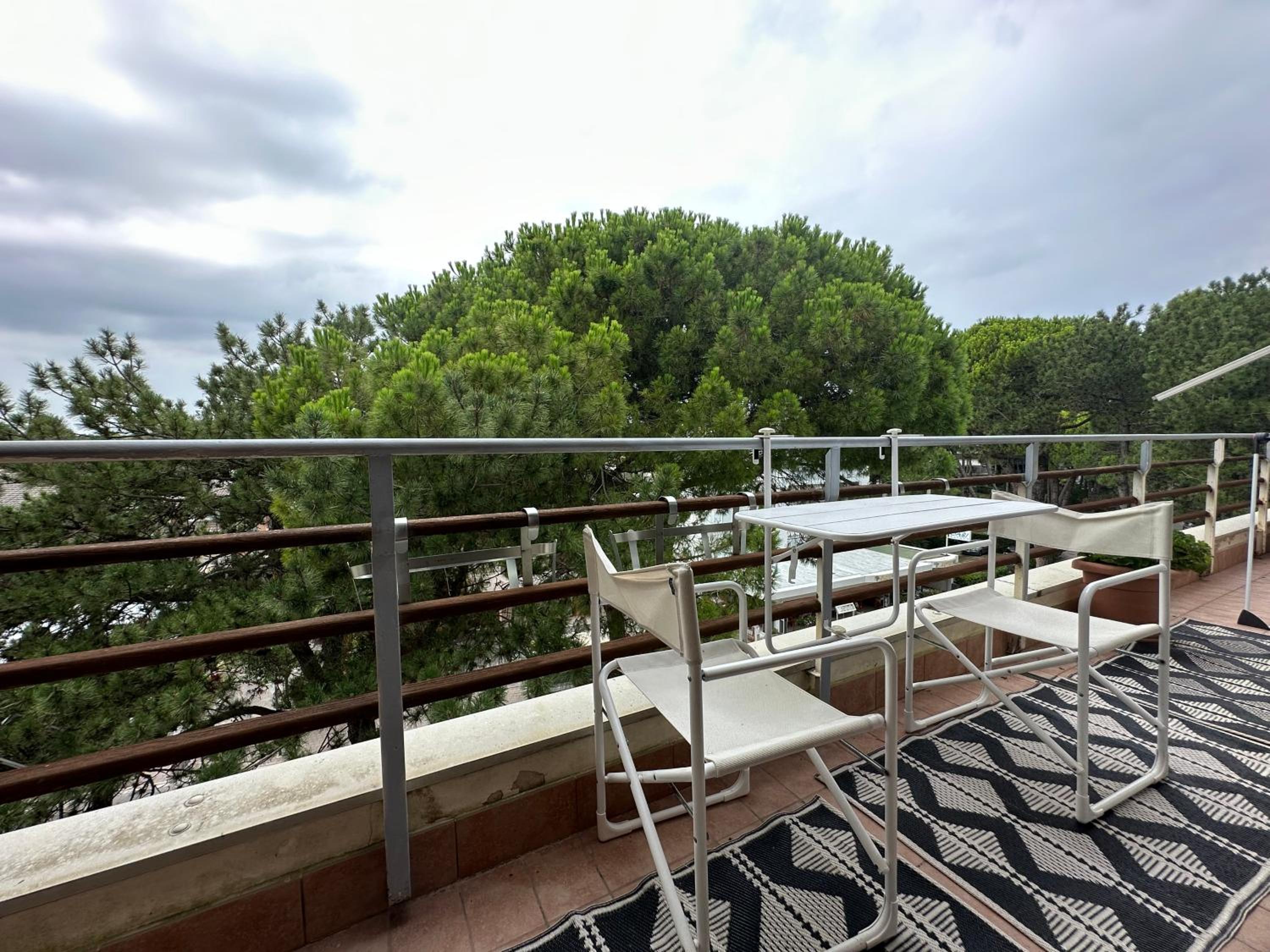 Two-Bedroom Apartment with Terrace photo 3