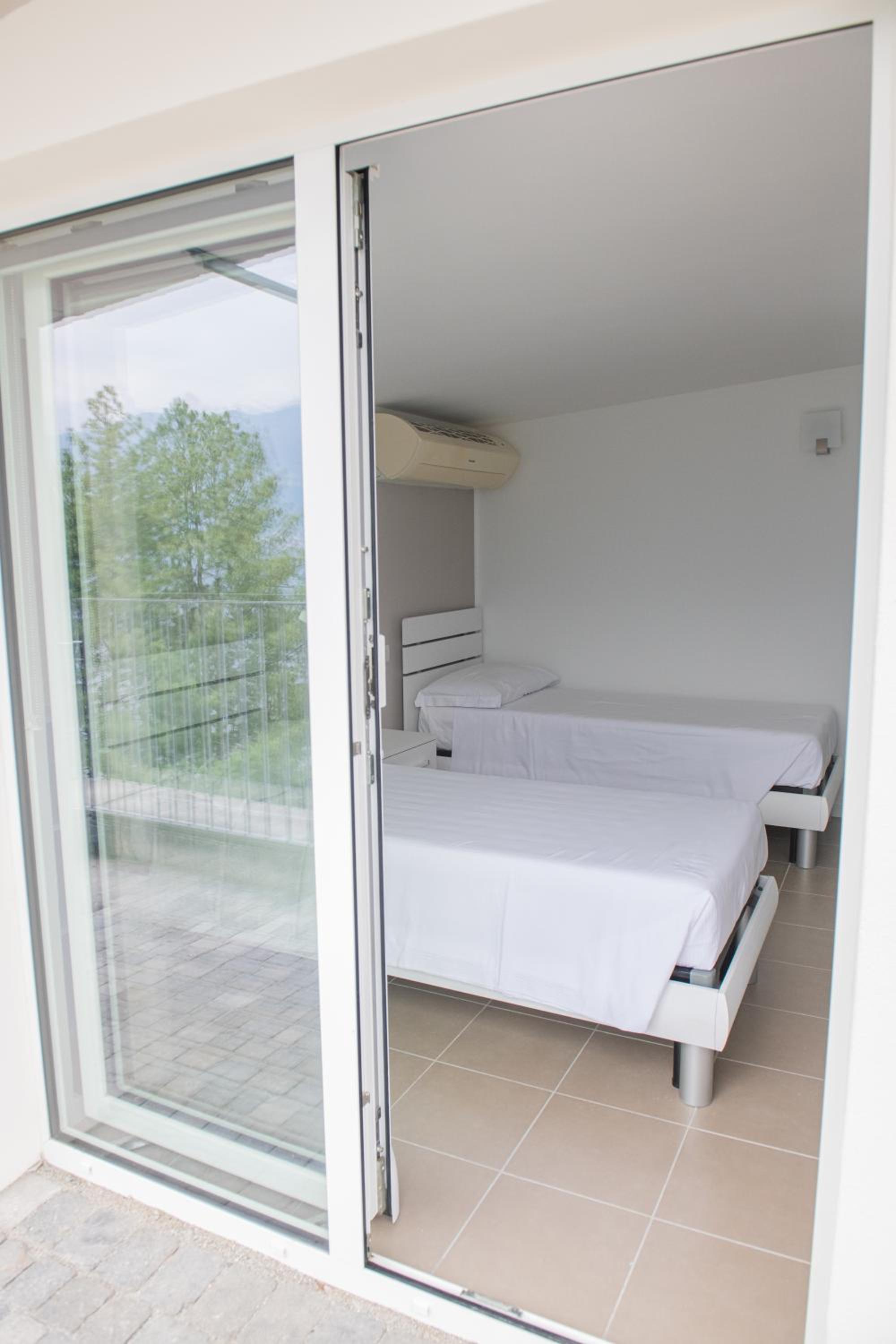 Two-Bedroom House photo 2