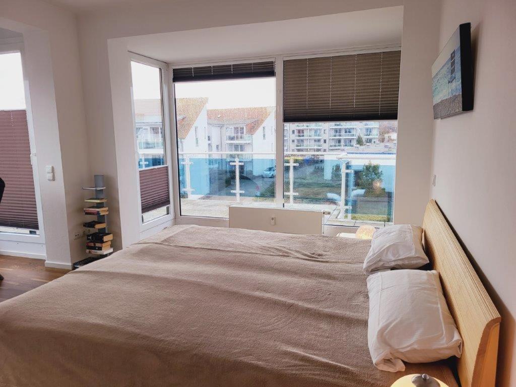 One-Bedroom Penthouse Apartment 199 photo 2