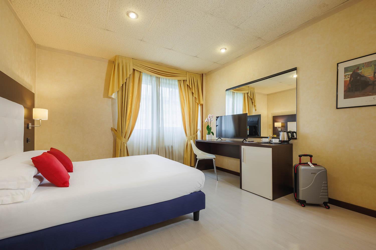 Standard Double Room - Photo 1