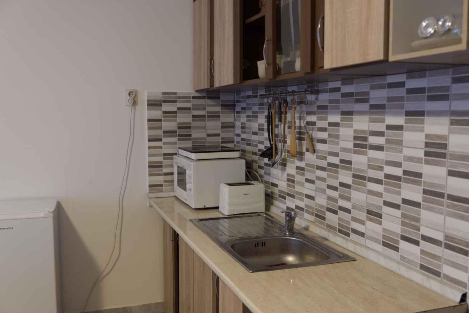 Apartment photo 2