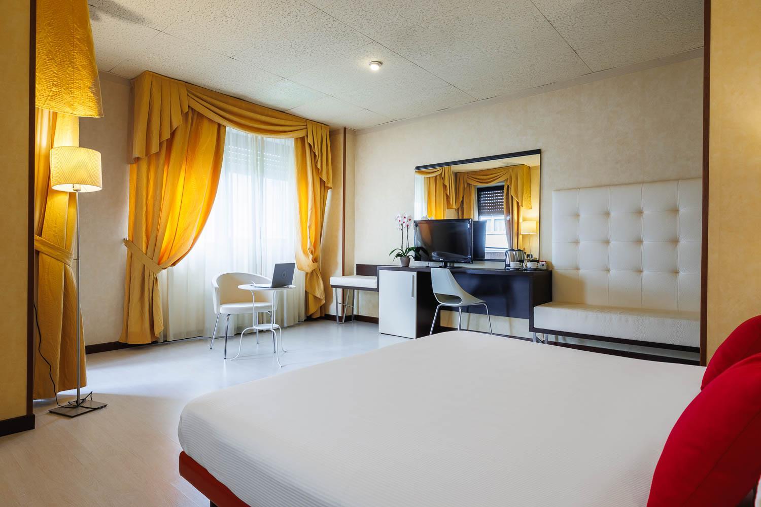 Superior Double or Twin Room - Photo 7