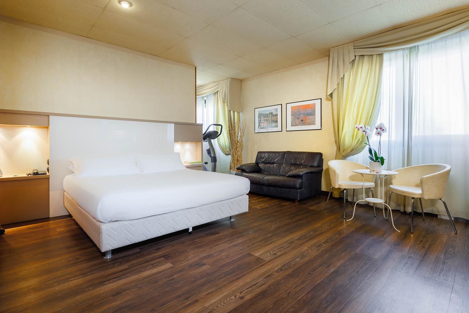 Superior Double or Twin Room - Photo 6