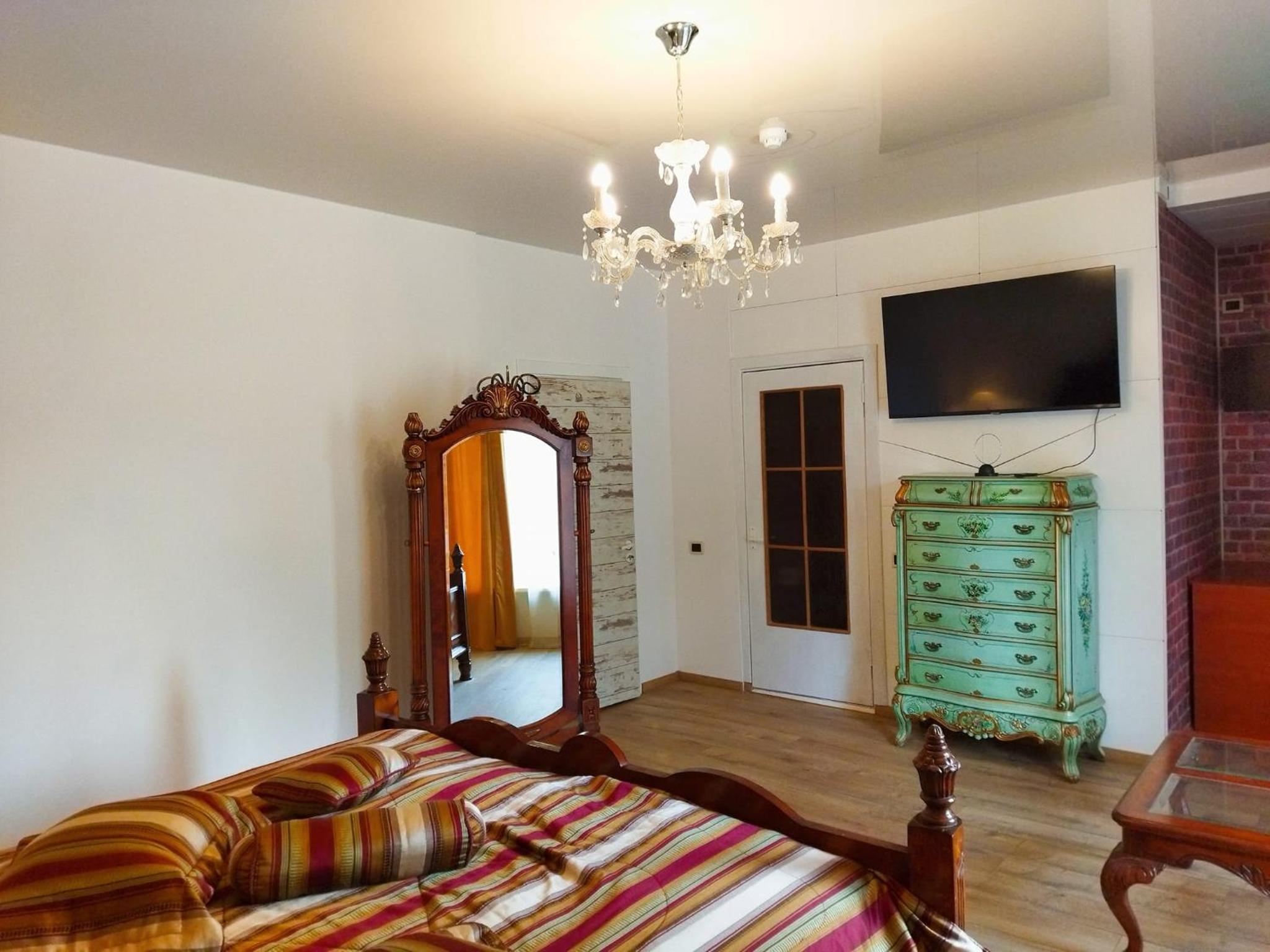 Large Double Room photo 3