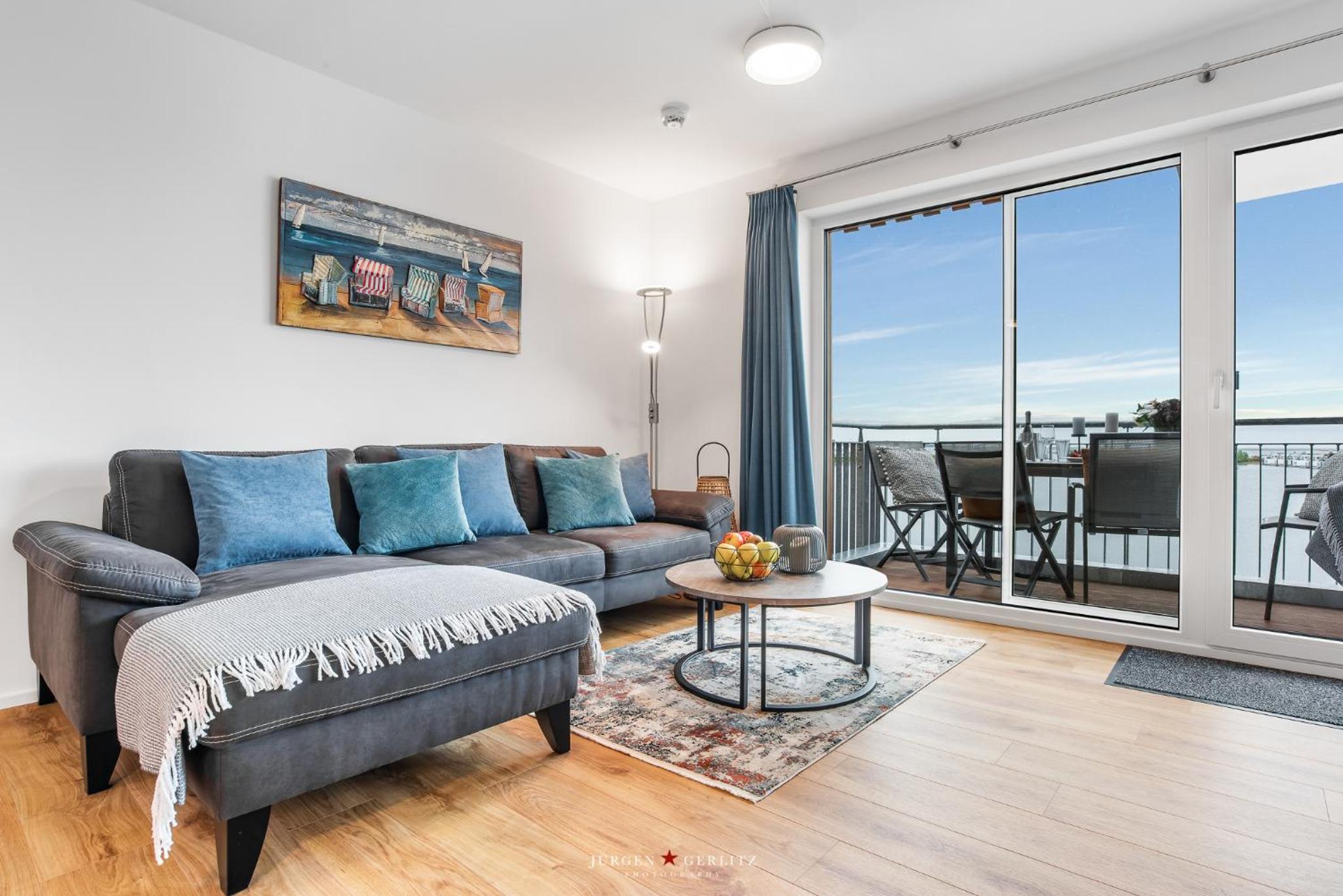 Apartment with Sea View photo 1