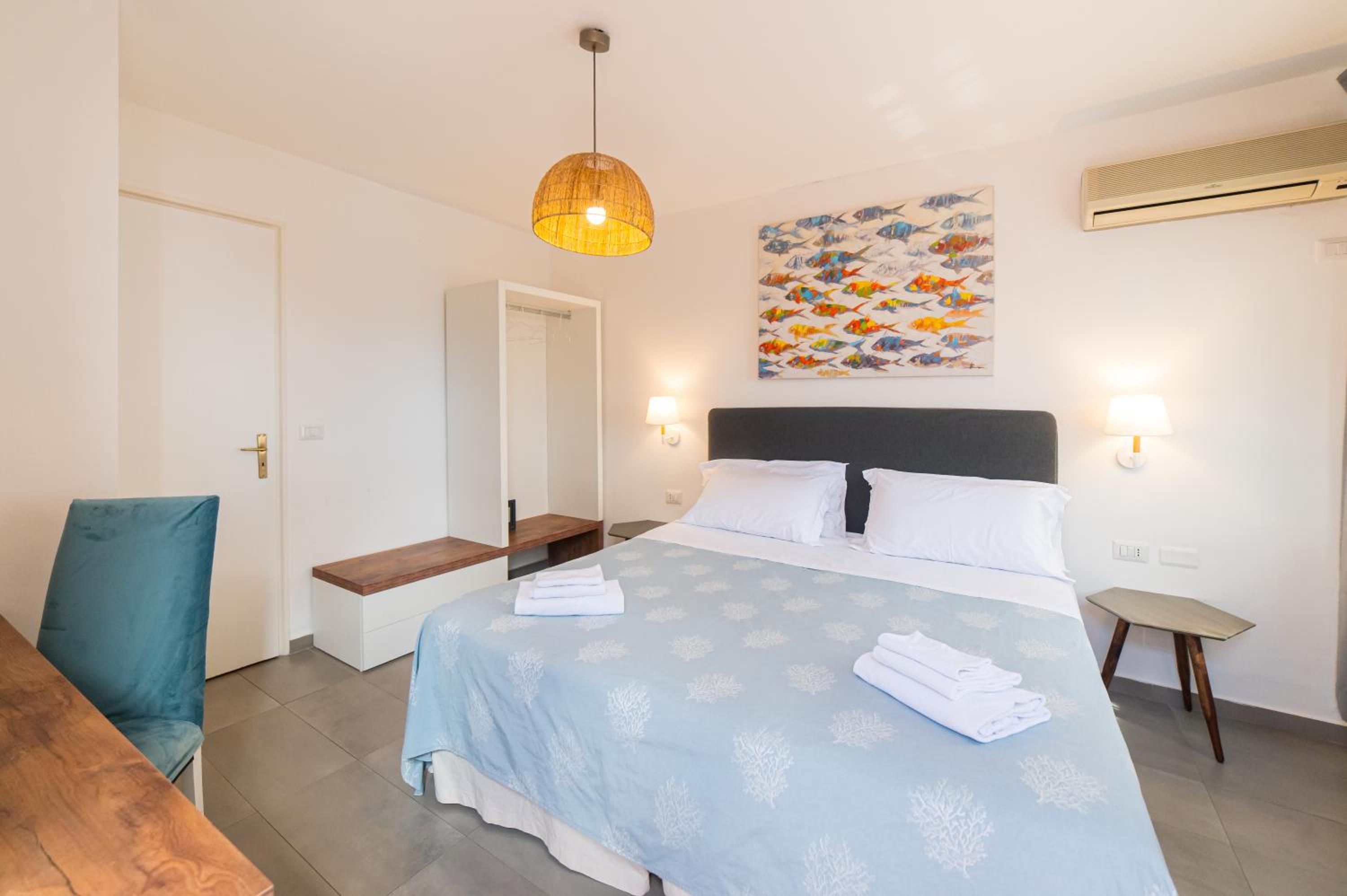 Standard Double Room photo 3