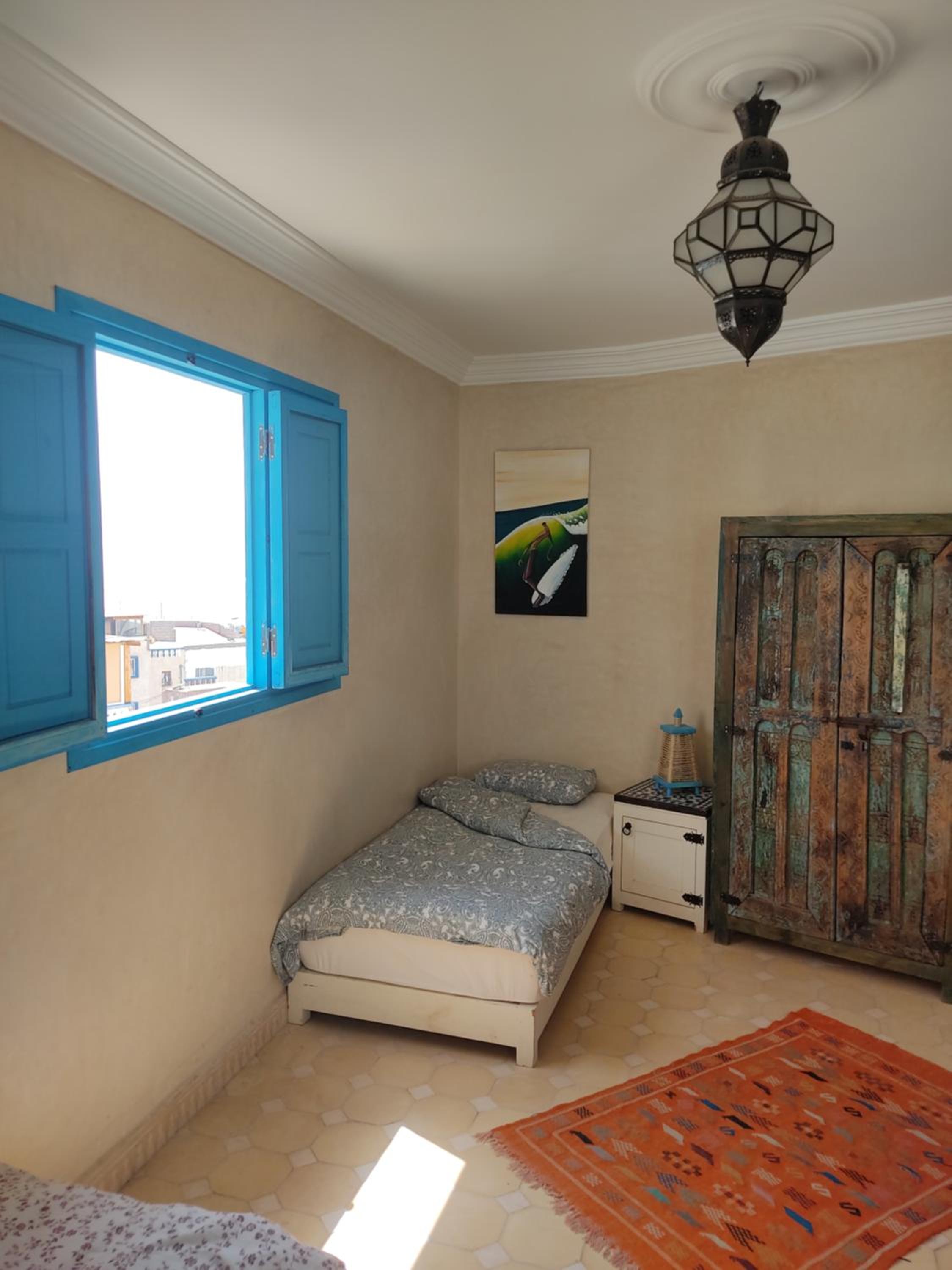 Single Bed in Male Dormitory Room photo 3