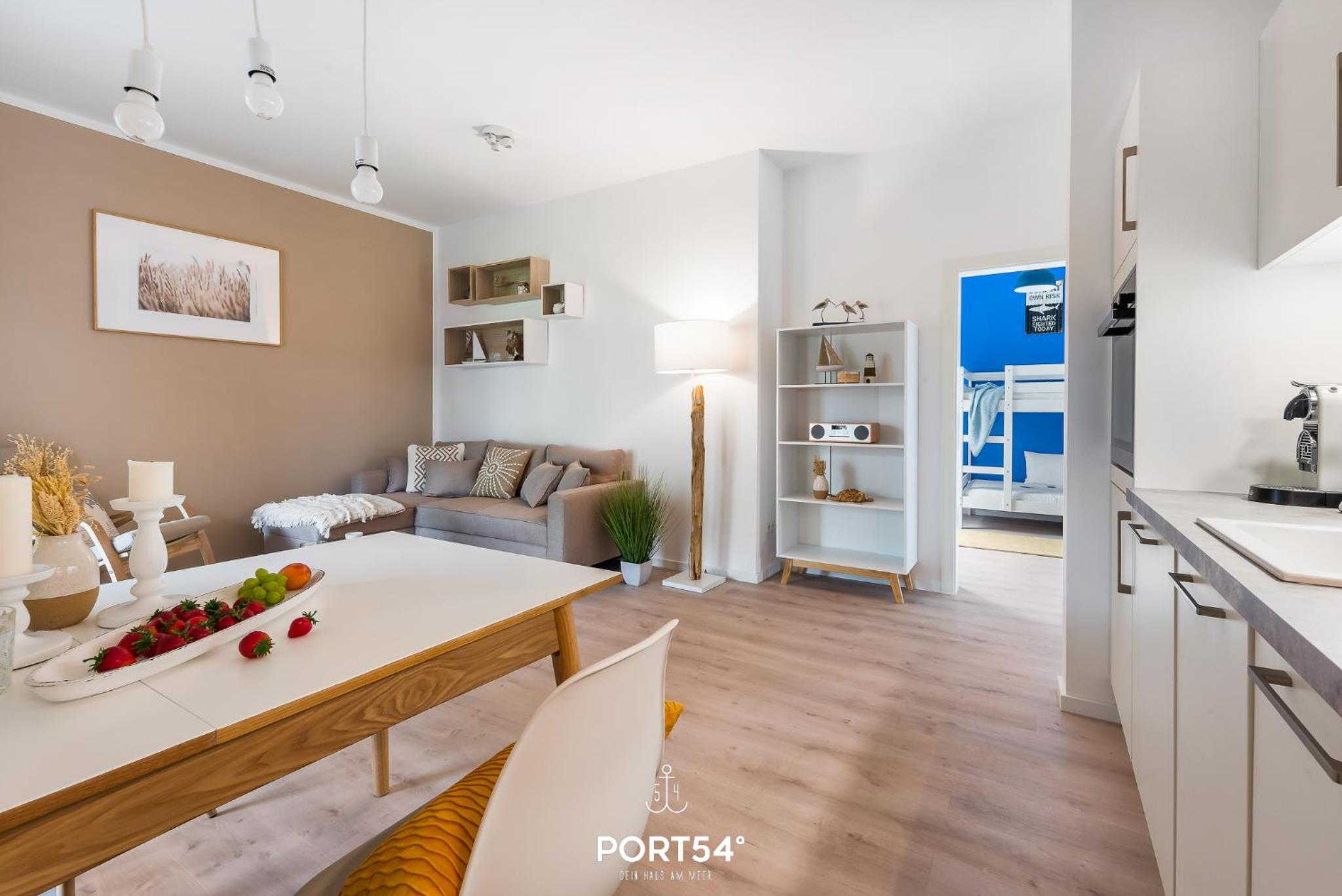 Apartment with Terrace photo 2