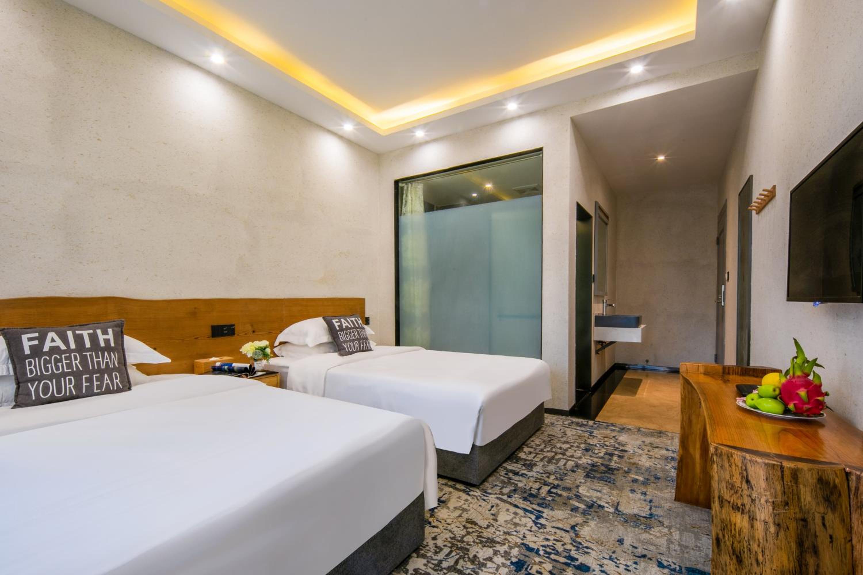 Sunshine Twin Room photo 3